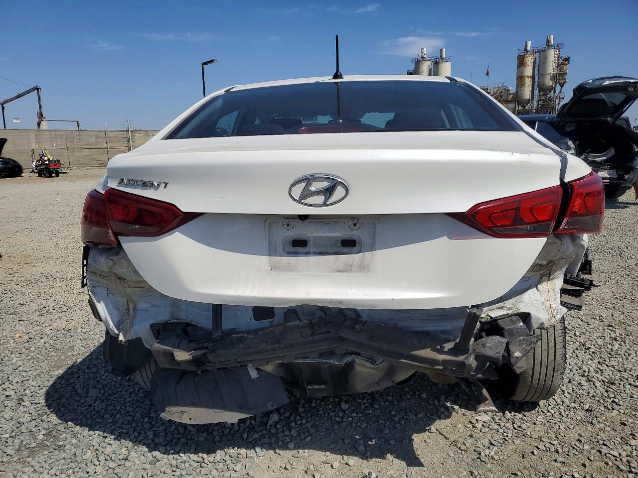 2020 Hyundai Accent Se Белый vin: 3KPC24A64LE112877