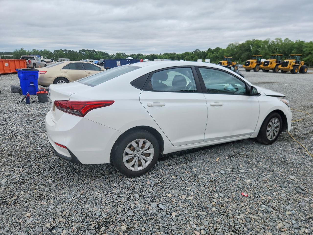 2020 Hyundai Accent Se Белый vin: 3KPC24A64LE115827