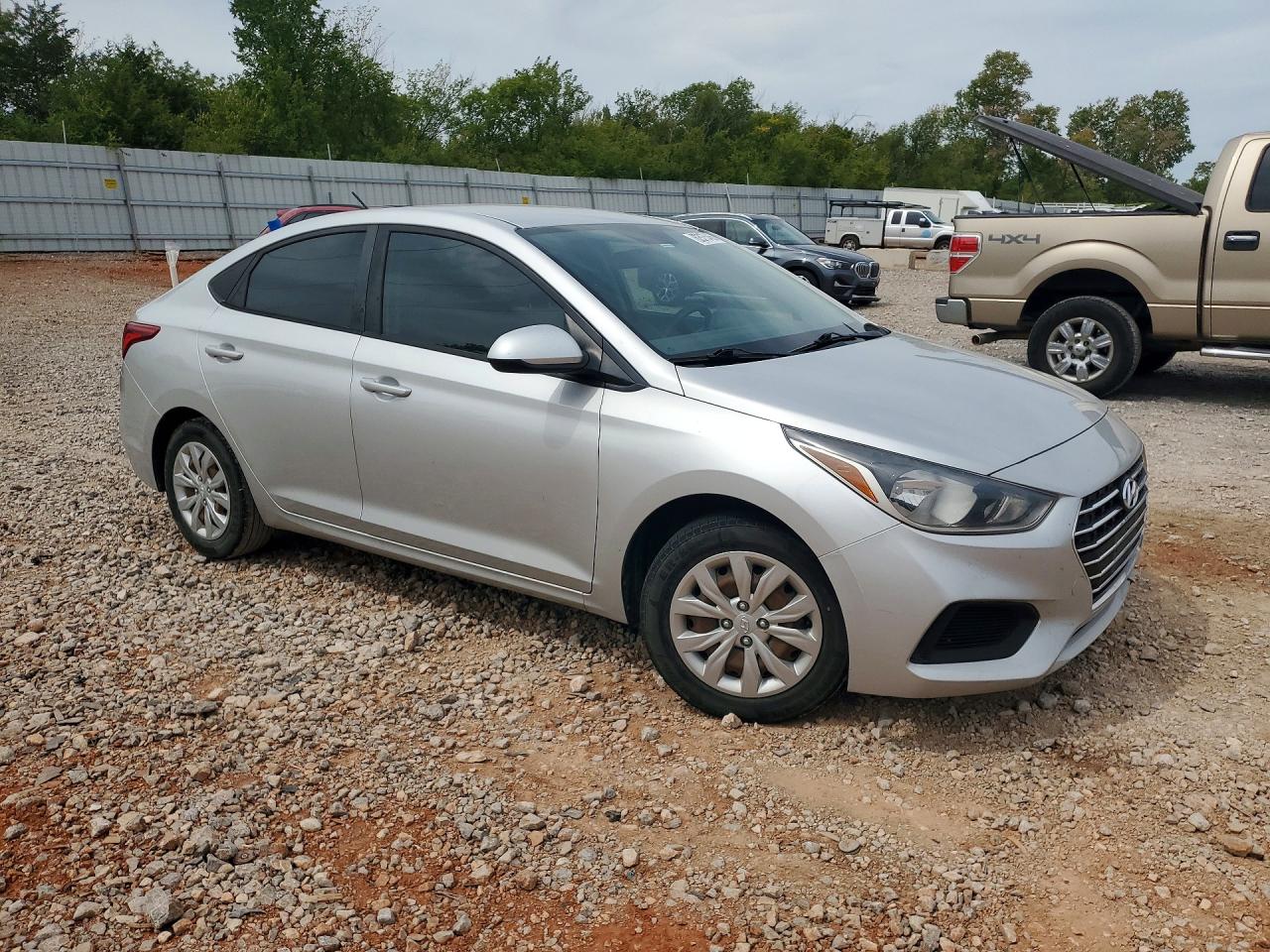 2020 Hyundai Accent Se Серебряный vin: 3KPC24A65LE101841