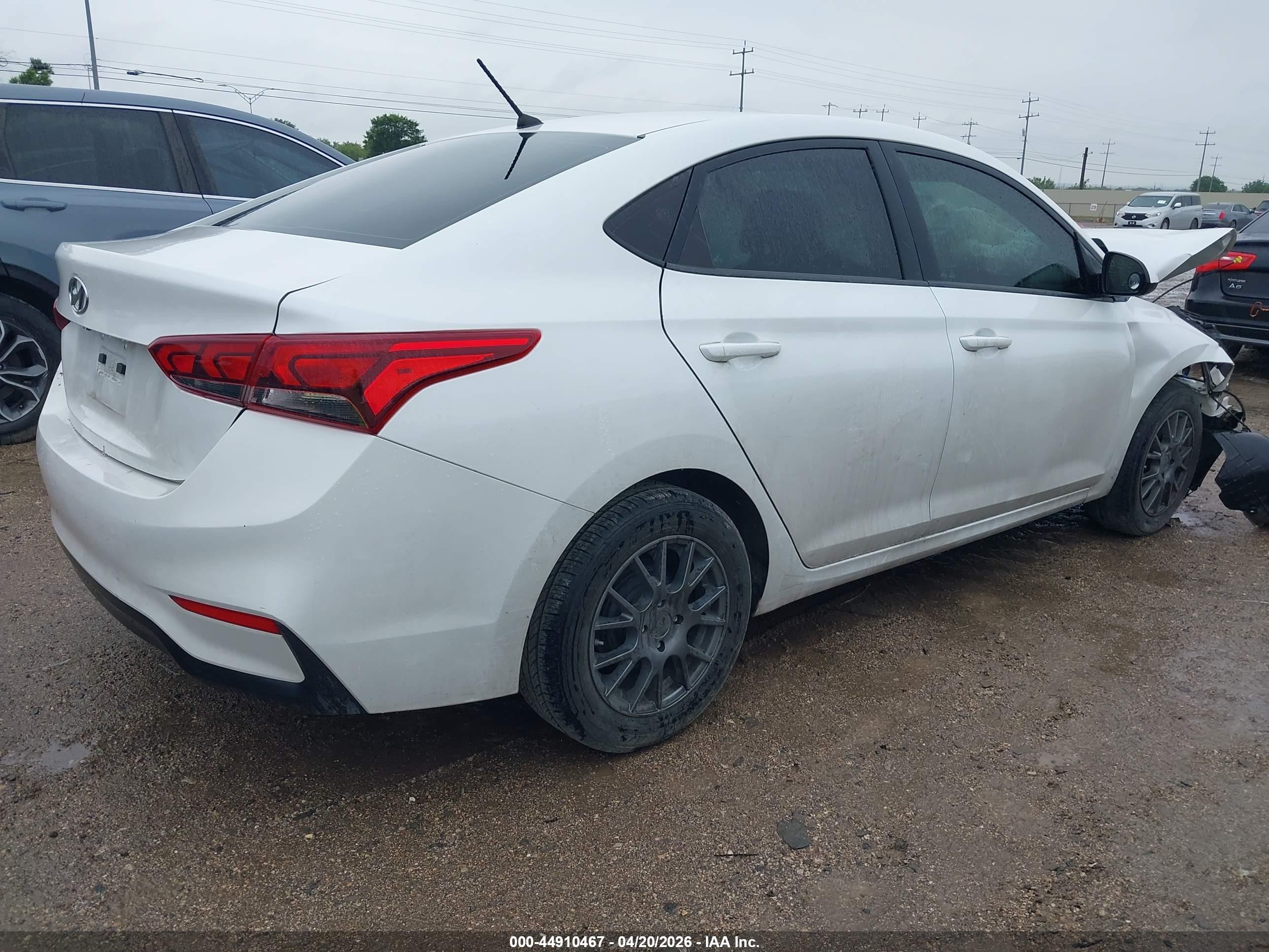 2022 Hyundai Accent Se White vin: 3KPC24A65NE178583
