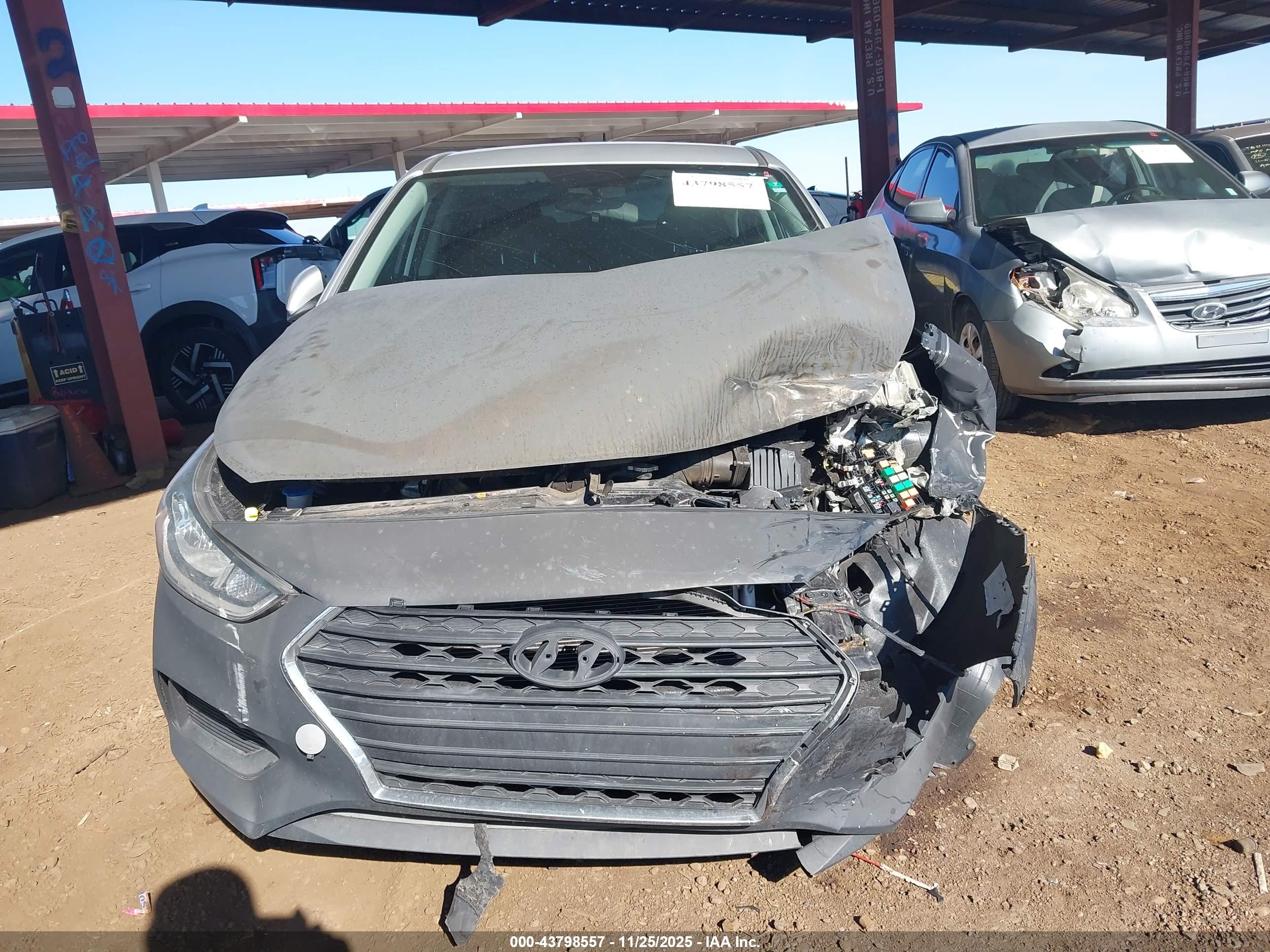 2020 Hyundai Accent Se Silver vin: 3KPC24A66LE121189