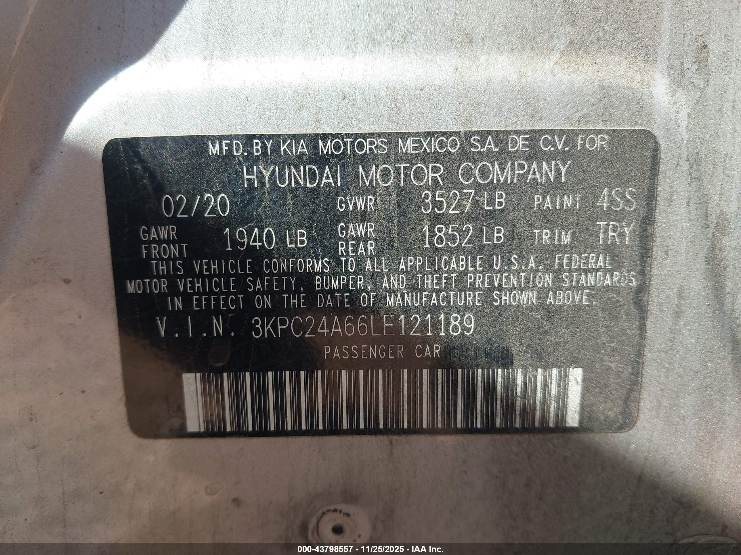2020 Hyundai Accent Se Silver vin: 3KPC24A66LE121189
