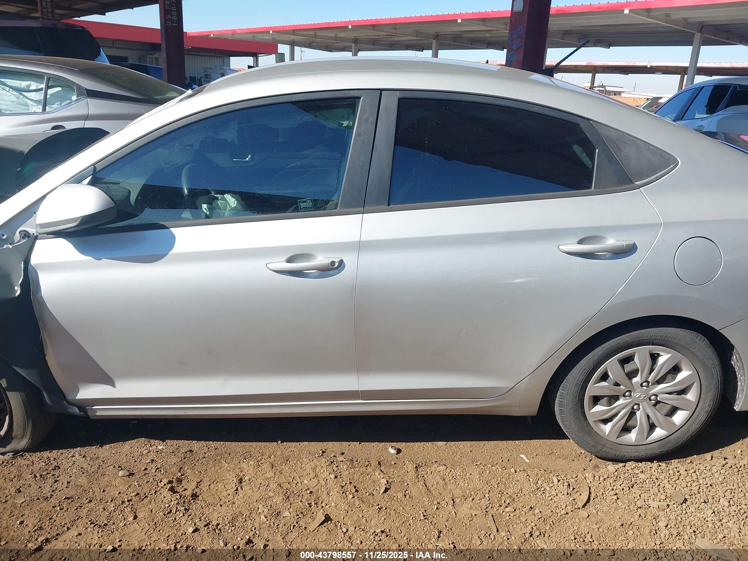 2020 Hyundai Accent Se Silver vin: 3KPC24A66LE121189