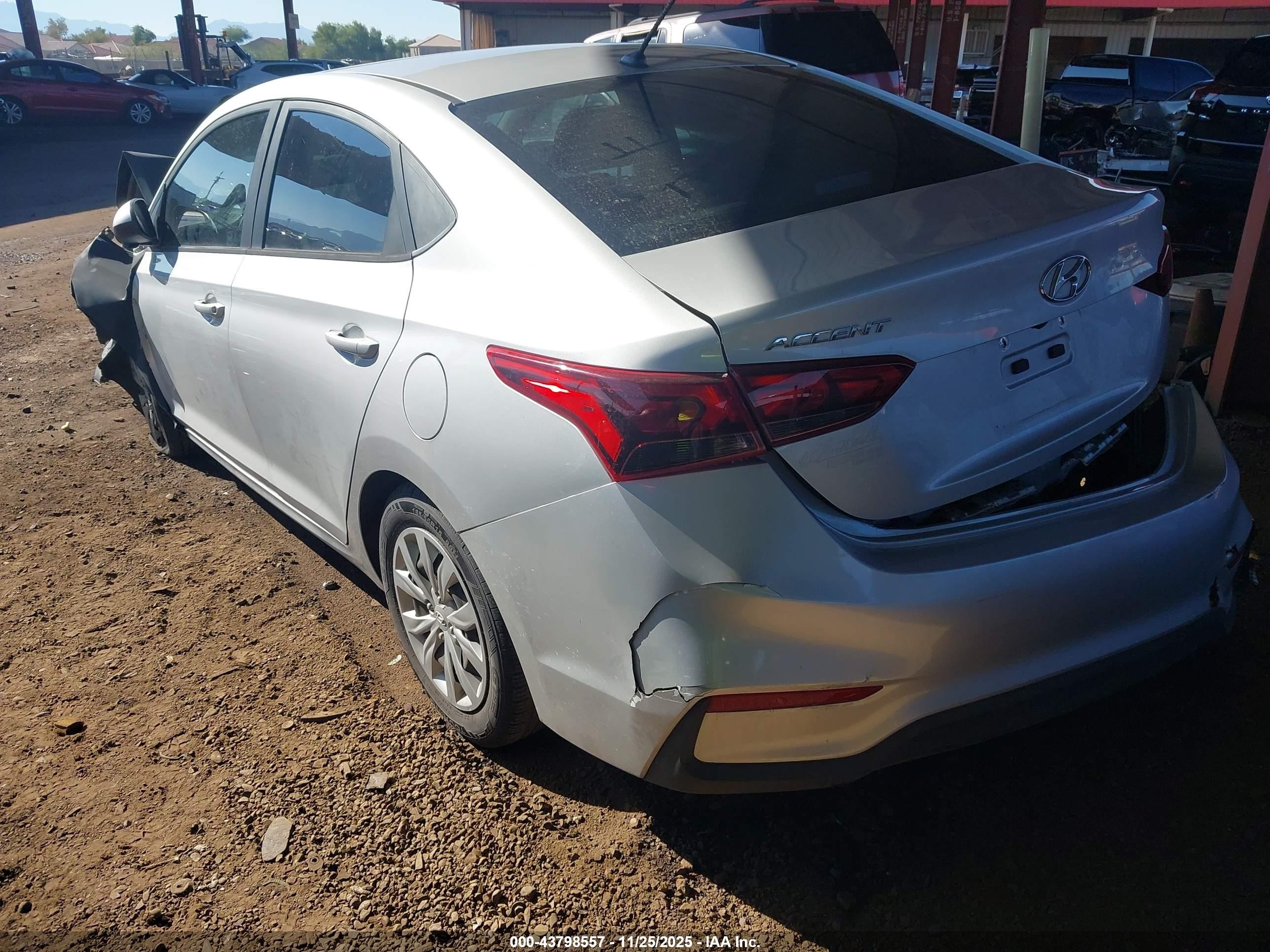 2020 Hyundai Accent Se Silver vin: 3KPC24A66LE121189