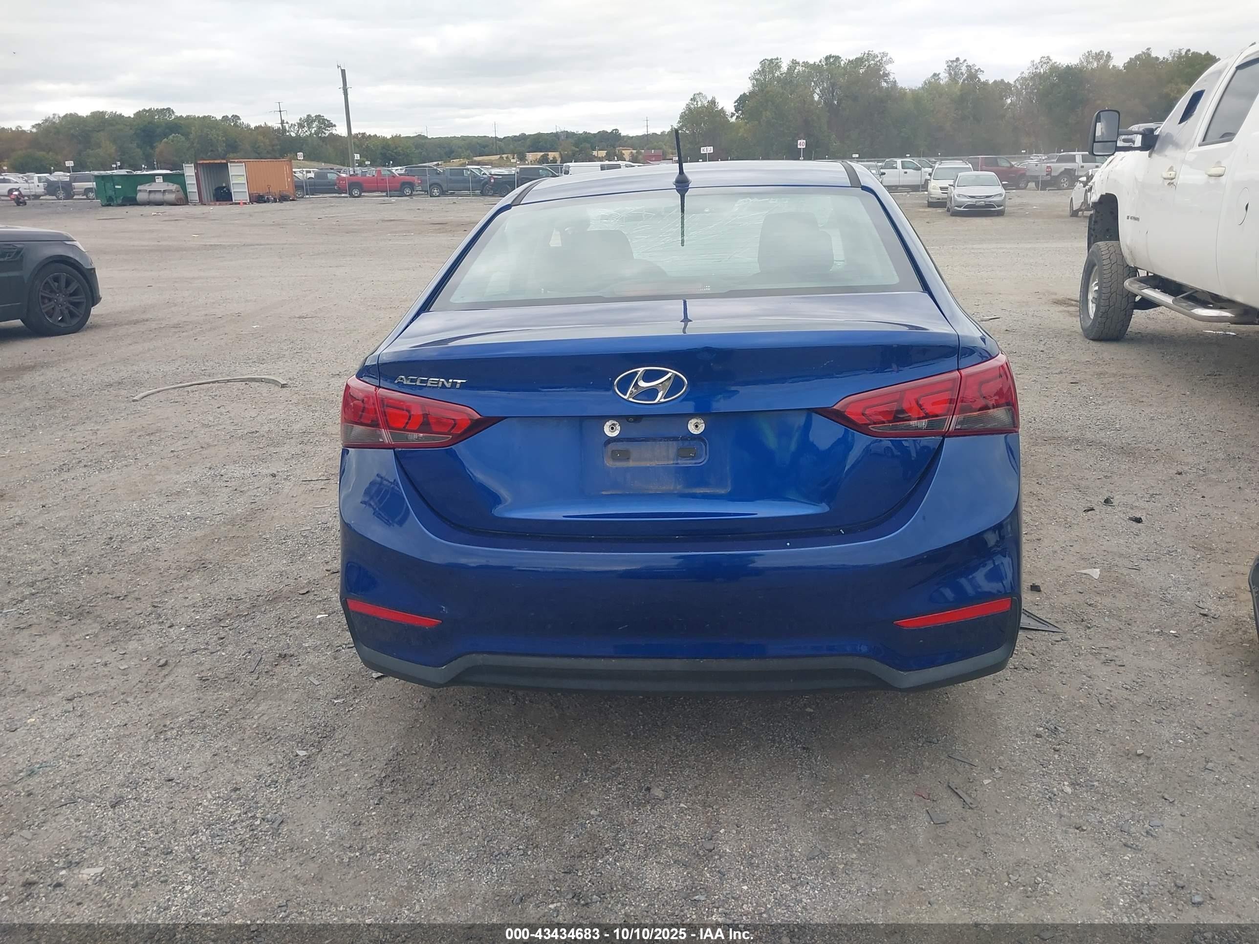 2021 Hyundai Accent Se/sel Blue vin: 3KPC24A66ME131867