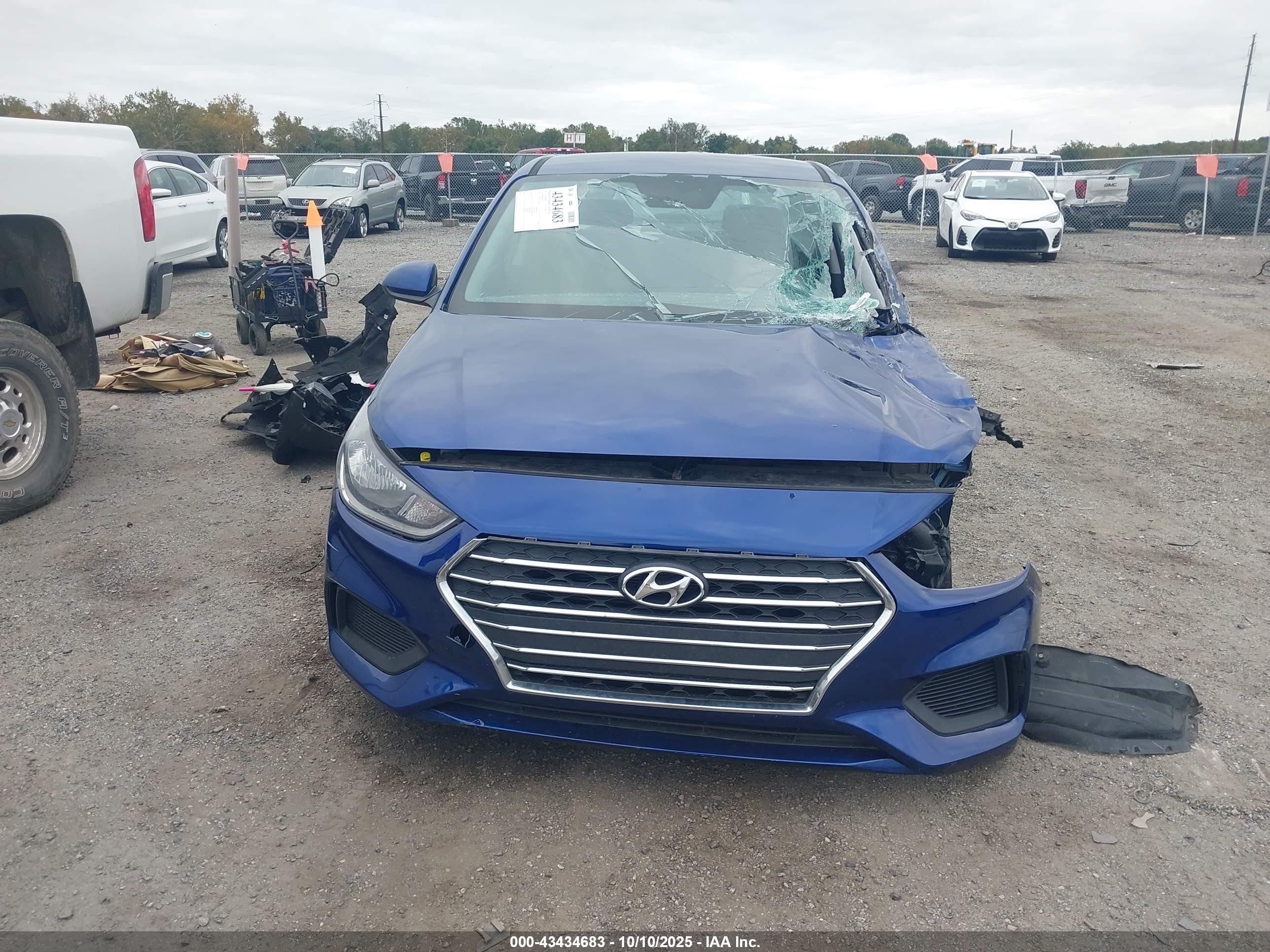 2021 Hyundai Accent Se/sel Blue vin: 3KPC24A66ME131867