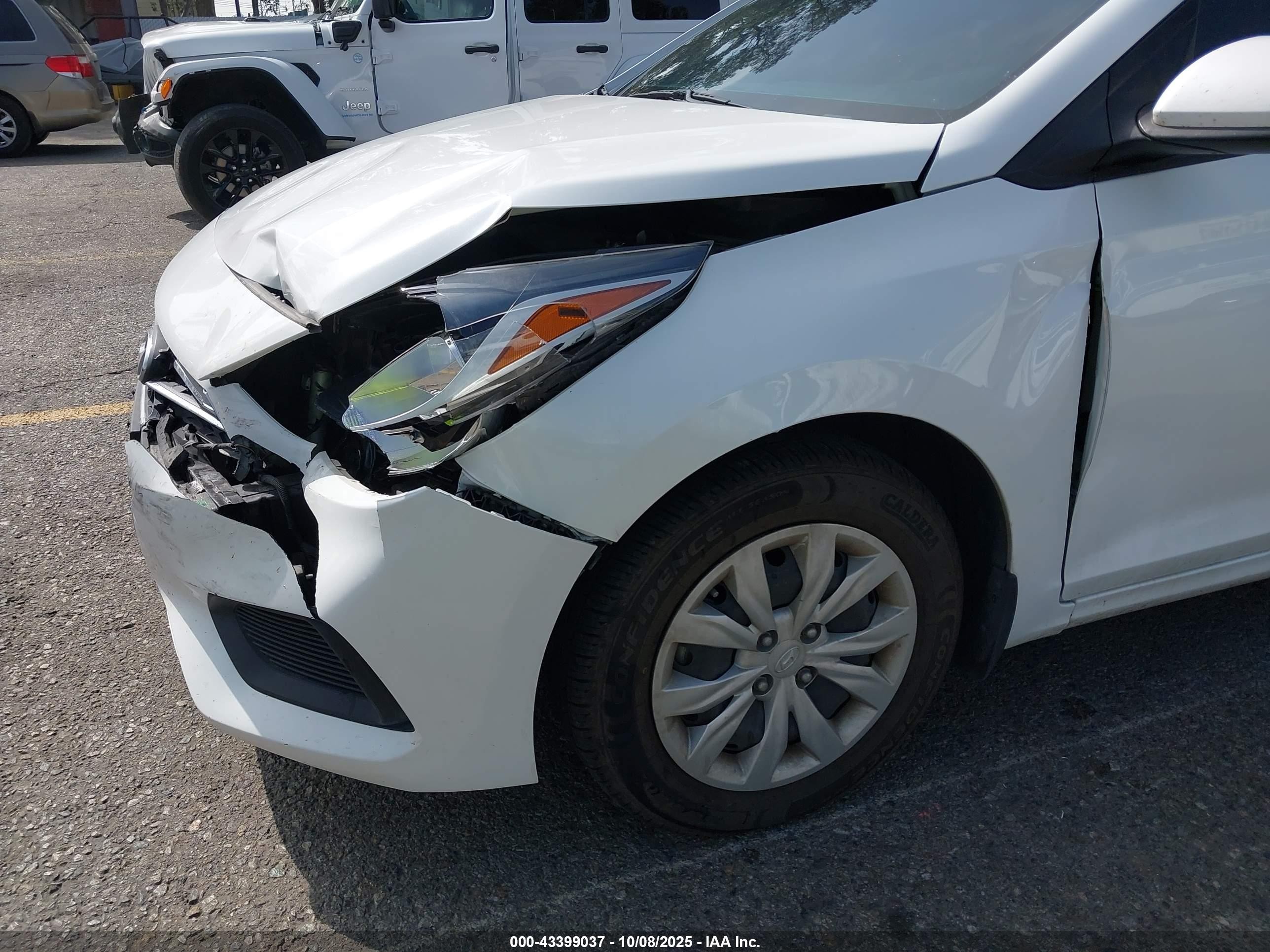 2022 Hyundai Accent Se White vin: 3KPC24A66NE155085