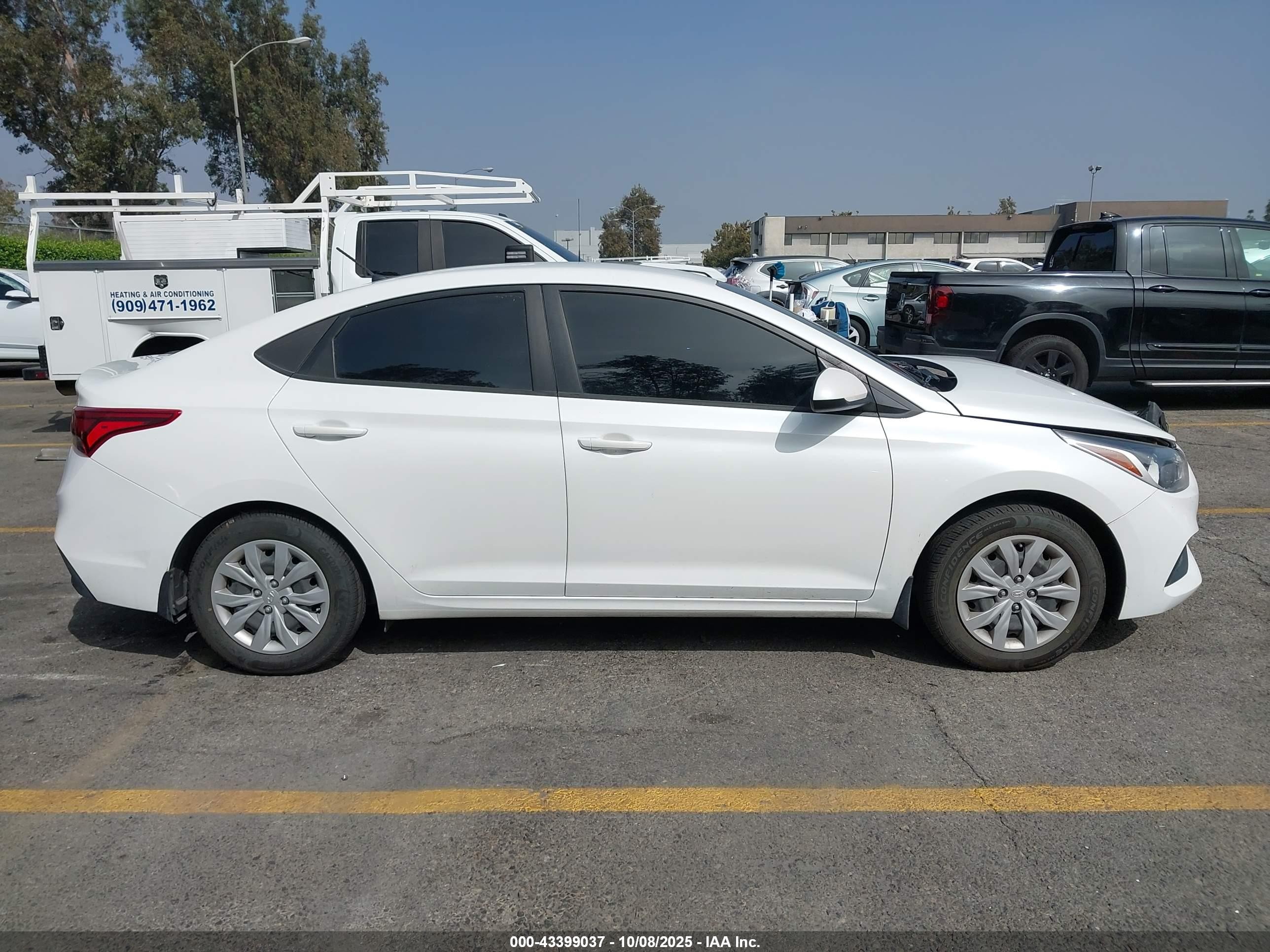 2022 Hyundai Accent Se White vin: 3KPC24A66NE155085