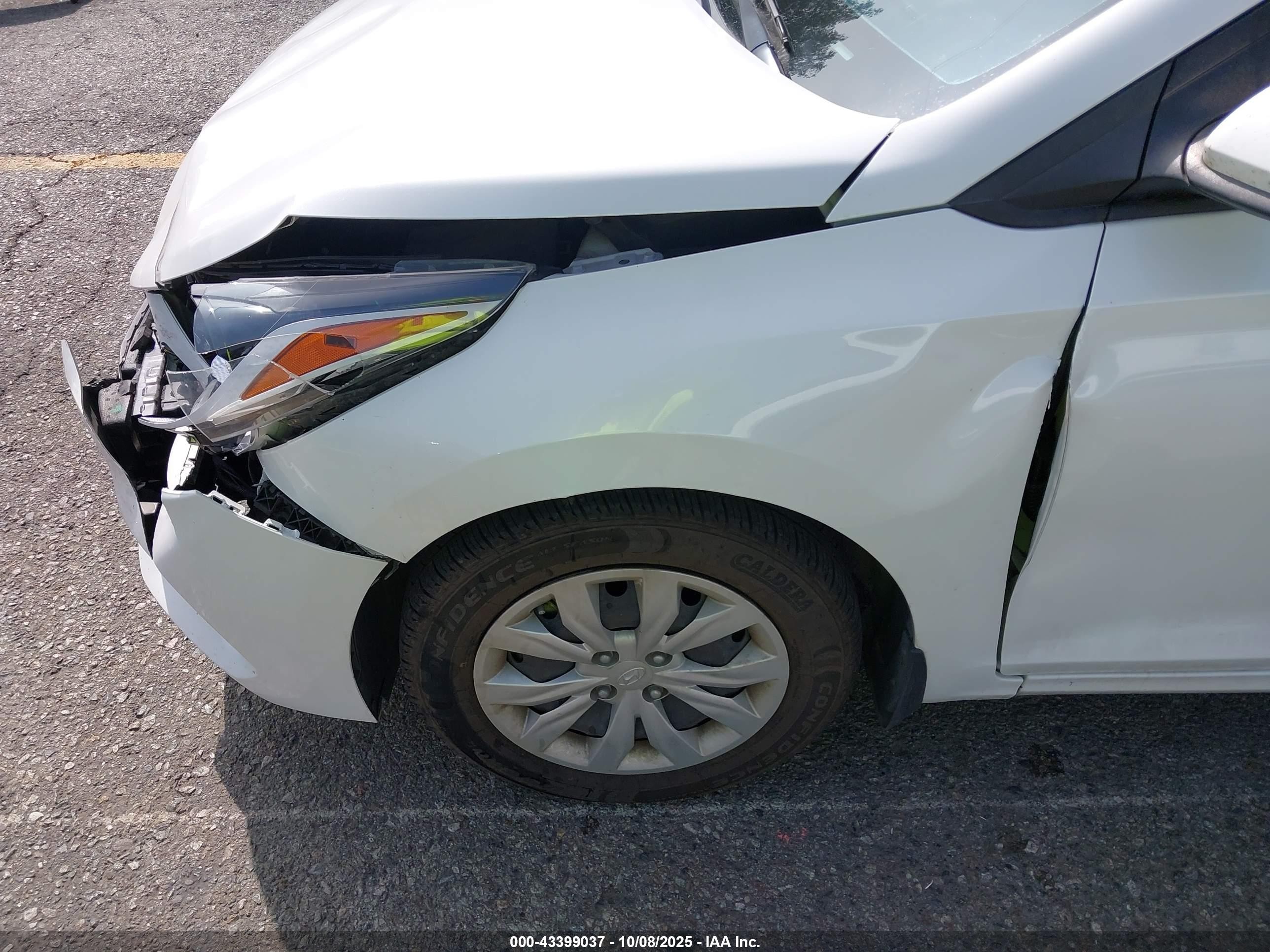 2022 Hyundai Accent Se White vin: 3KPC24A66NE155085