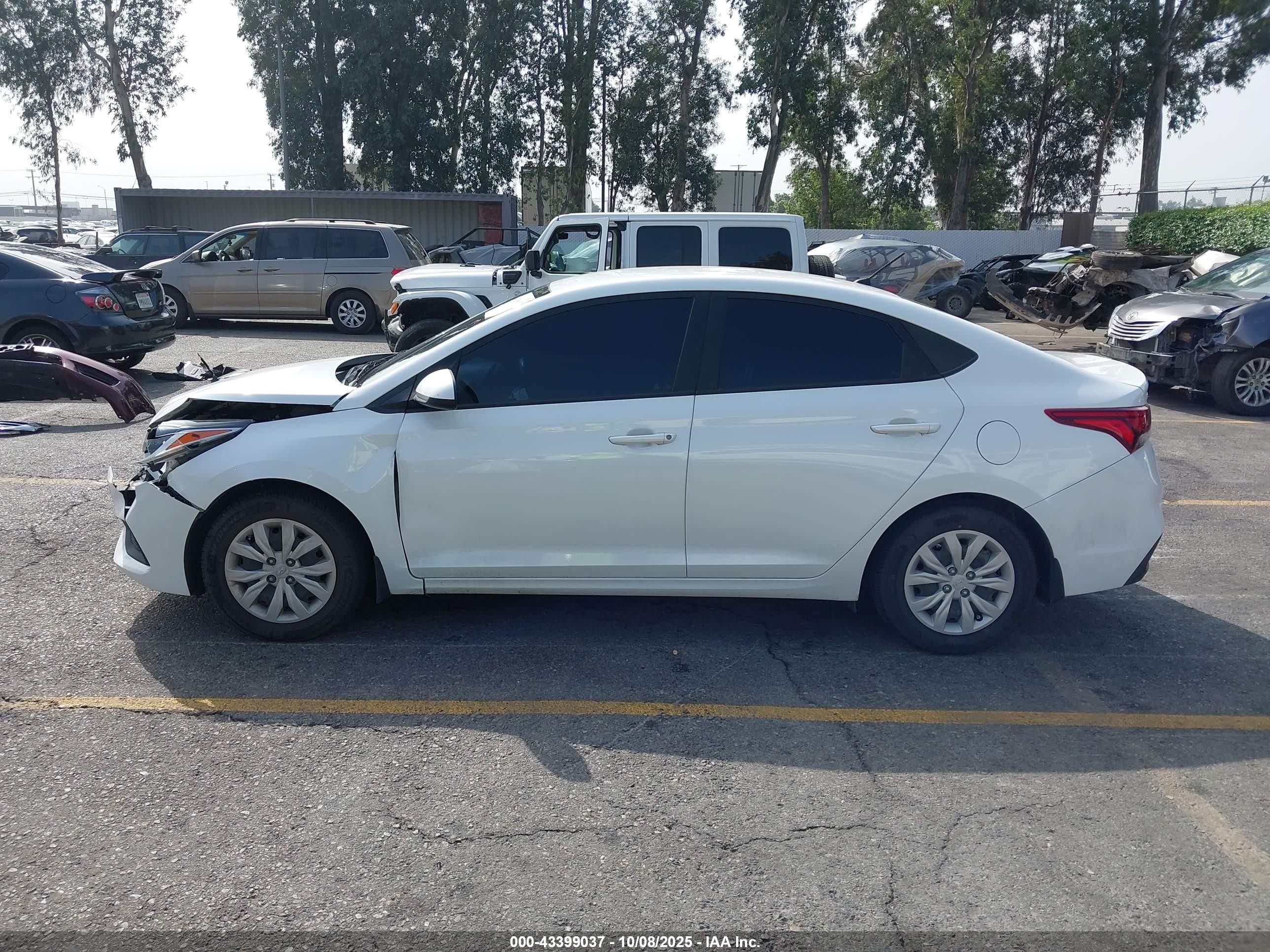 2022 Hyundai Accent Se White vin: 3KPC24A66NE155085