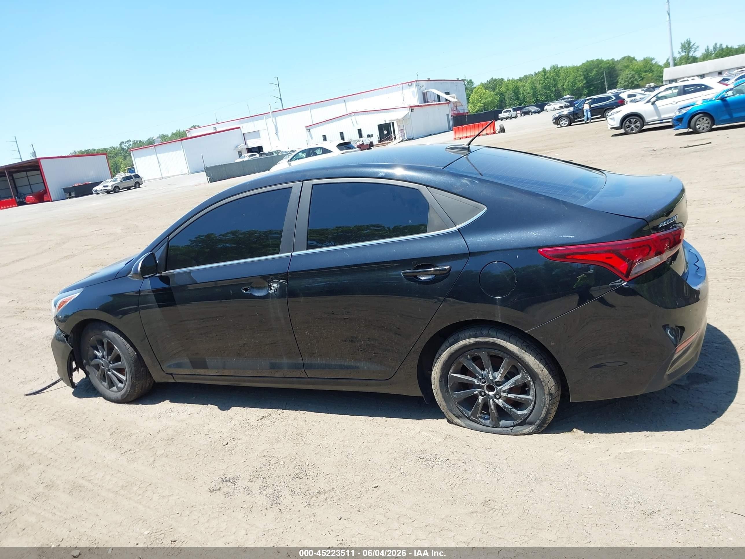 2022 Hyundai Accent Se Black vin: 3KPC24A66NE18620 