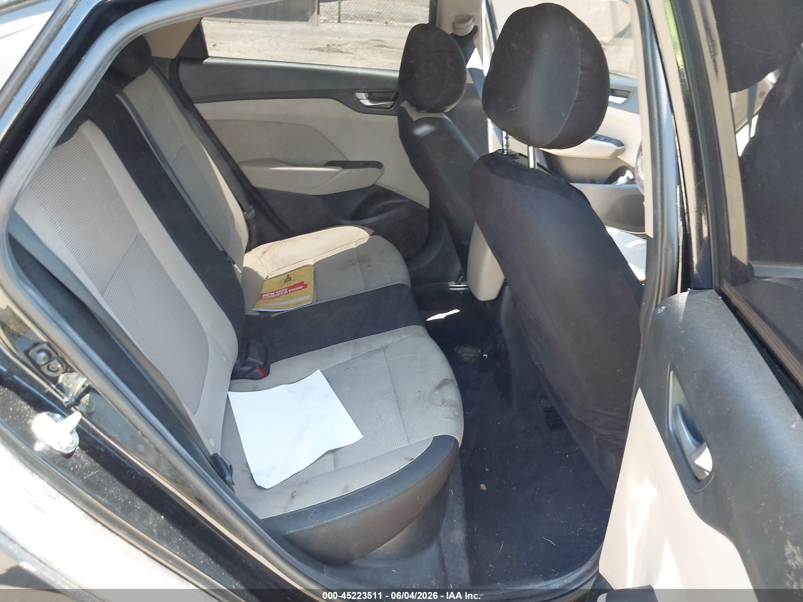 2022 Hyundai Accent Se Black vin: 3KPC24A66NE18620 