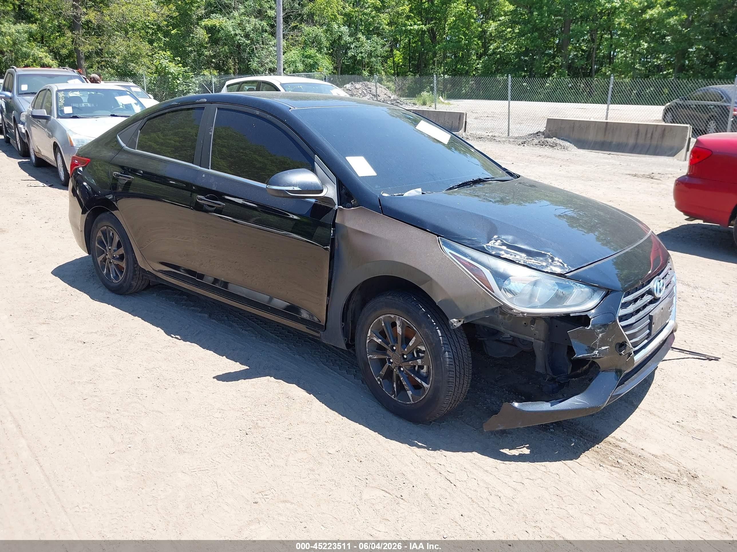 2022 Hyundai Accent Se Black vin: 3KPC24A66NE18620 