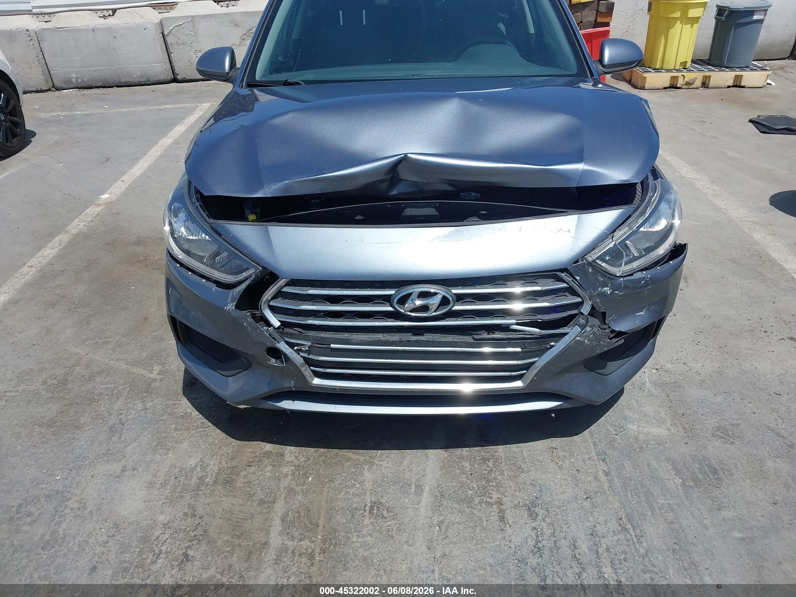 2020 Hyundai Accent Se Silver vin: 3KPC24A67LE103476