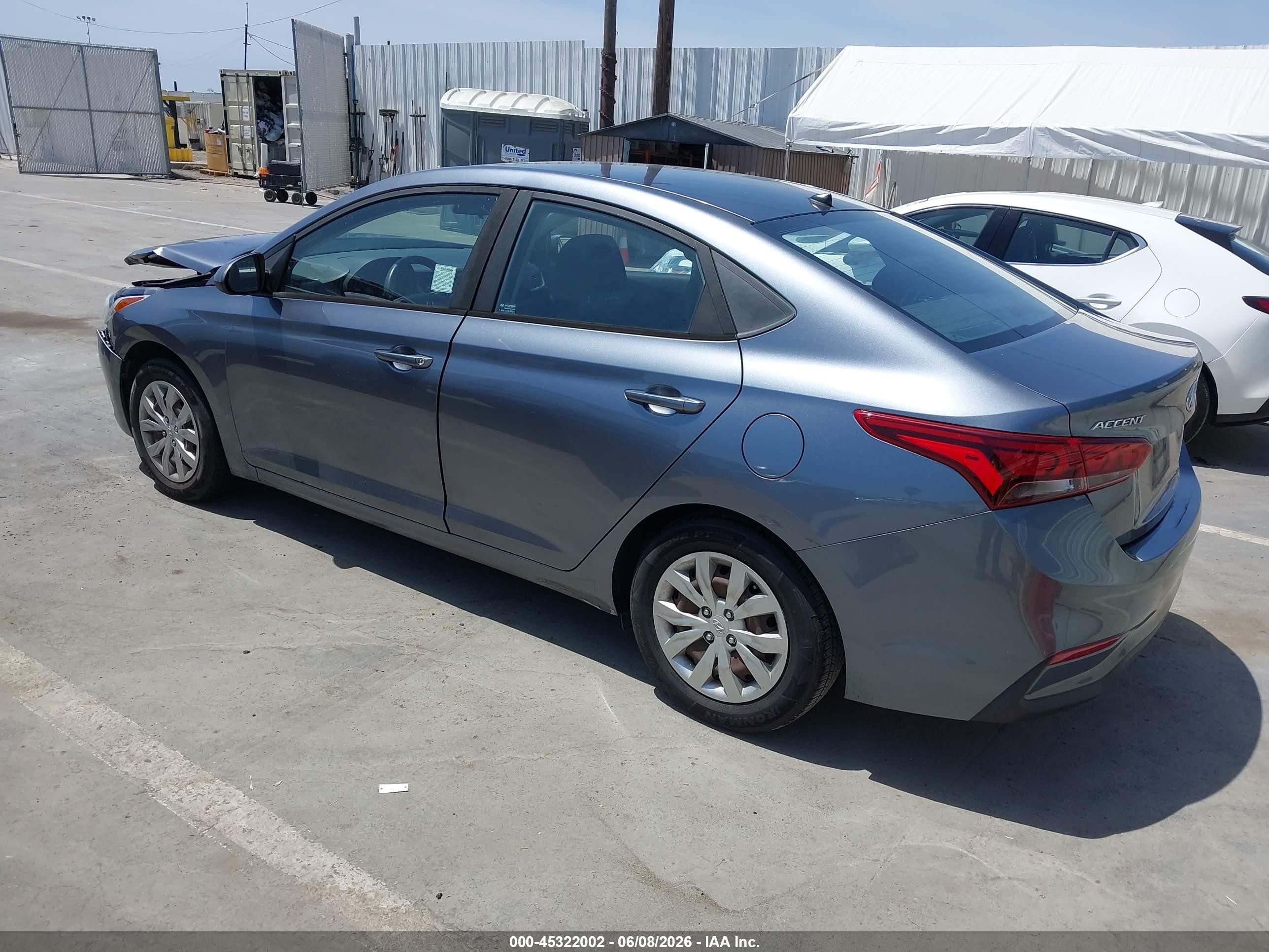 2020 Hyundai Accent Se Silver vin: 3KPC24A67LE103476