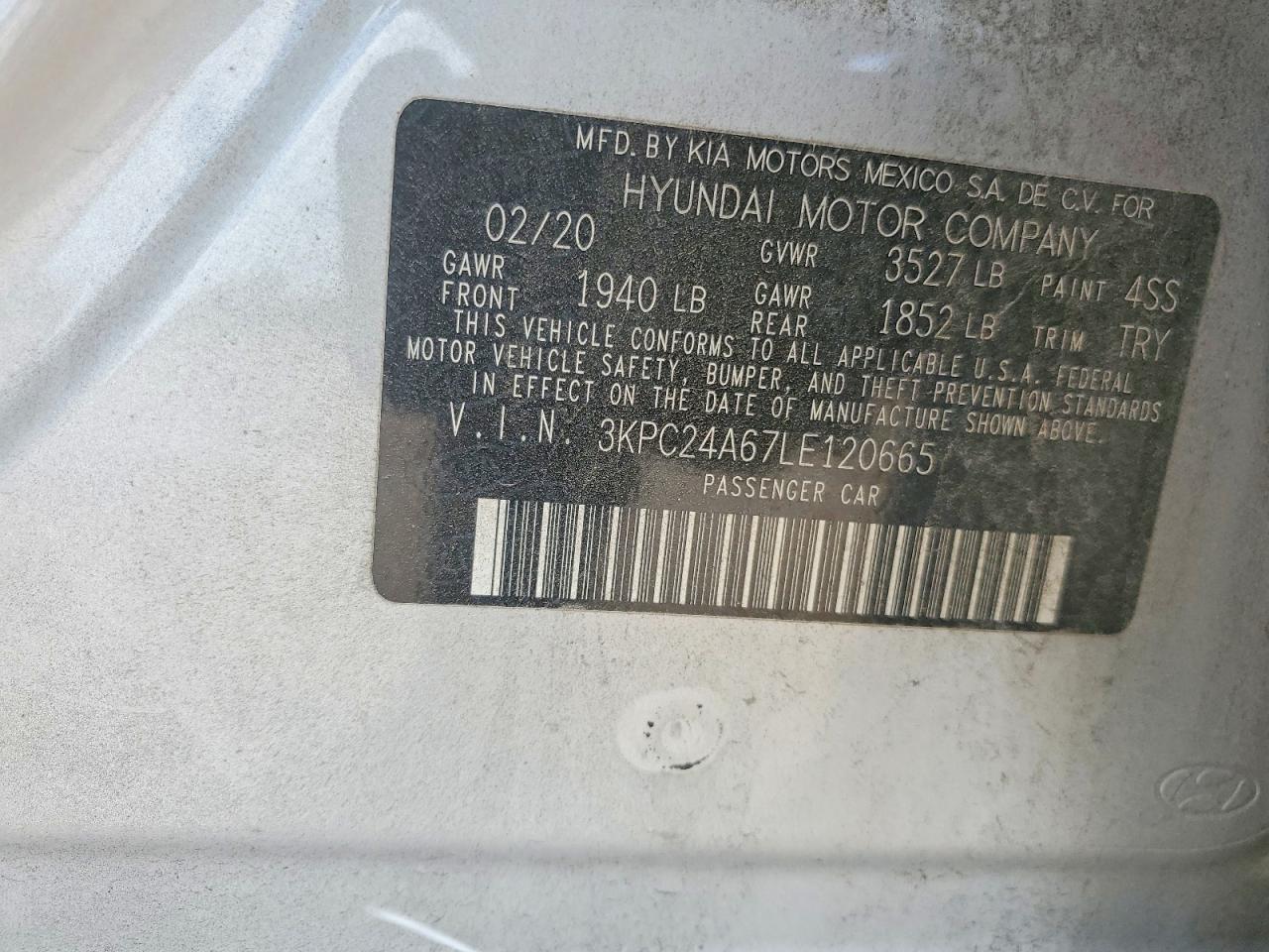 2020 Hyundai Accent Se Silver vin: 3KPC24A67LE120665
