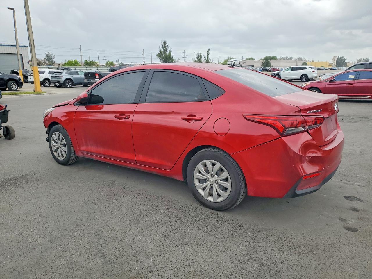 2020 Hyundai Accent Se Red vin: 3KPC24A67LE122268
