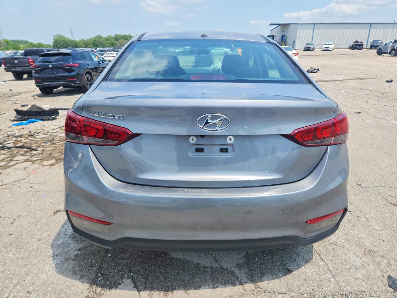 2021 Hyundai Accent Se Gray vin: 3KPC24A67ME153182