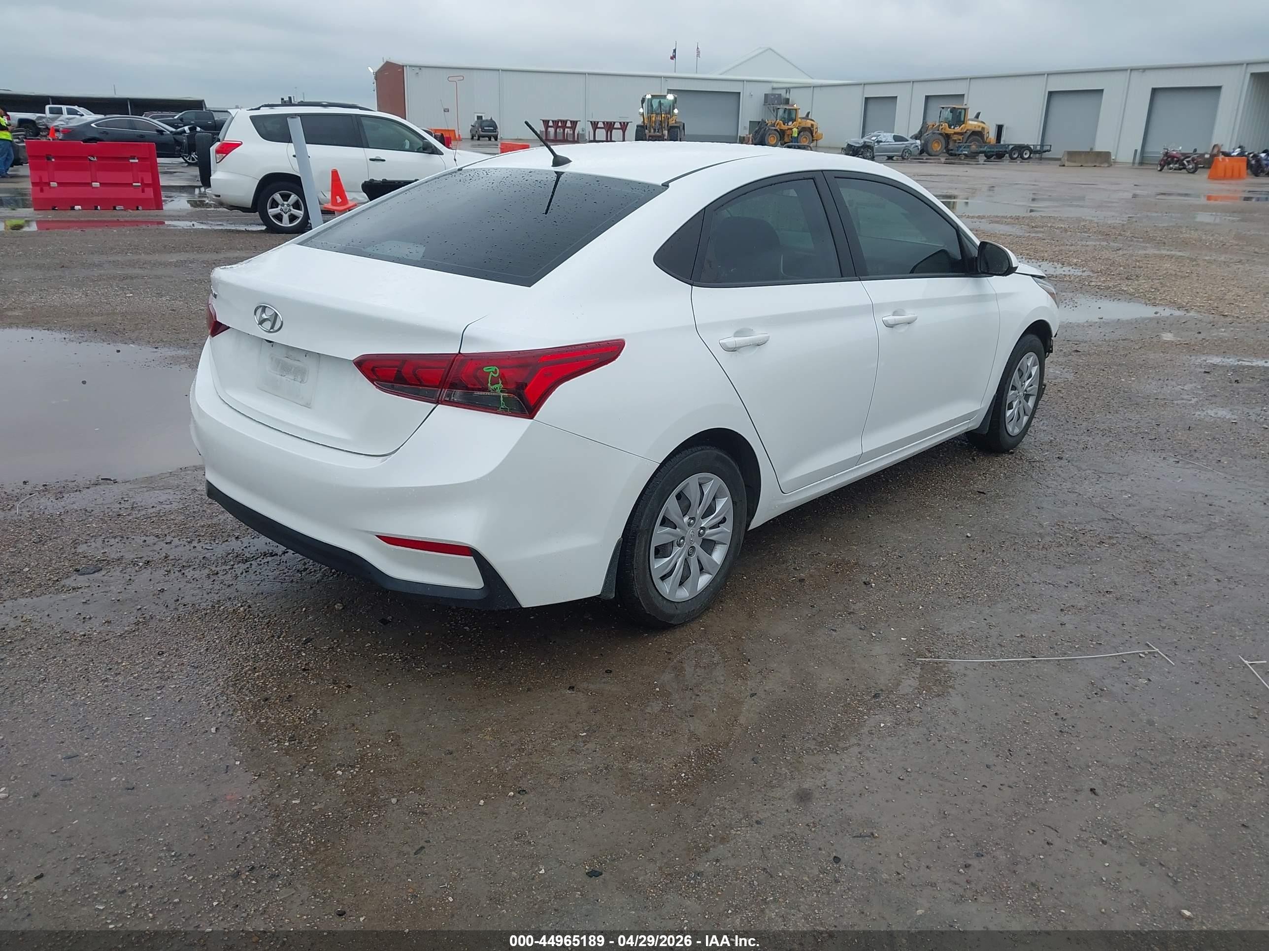 2022 Hyundai Accent Se White vin: 3KPC24A67NE155581