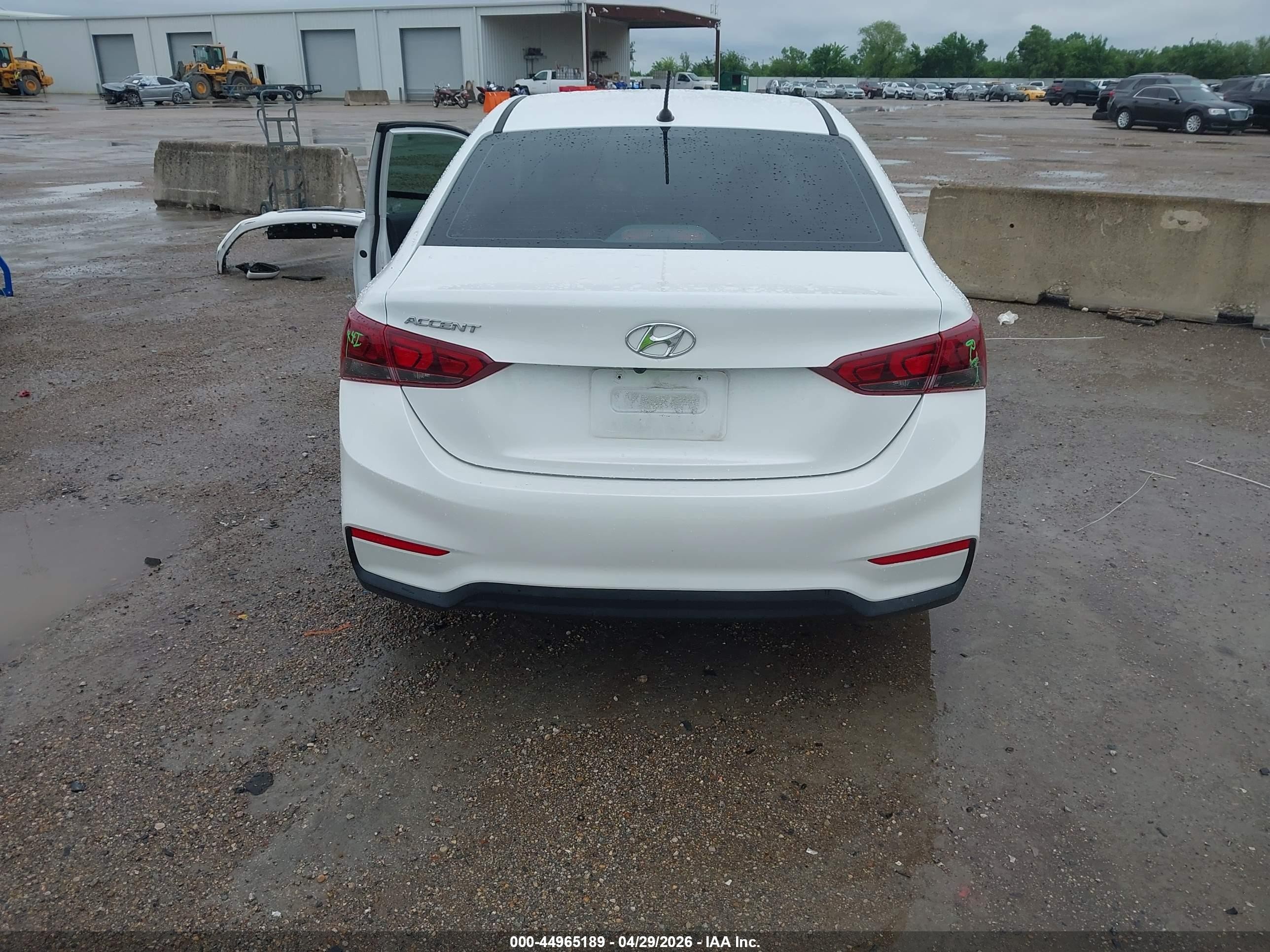 2022 Hyundai Accent Se White vin: 3KPC24A67NE155581
