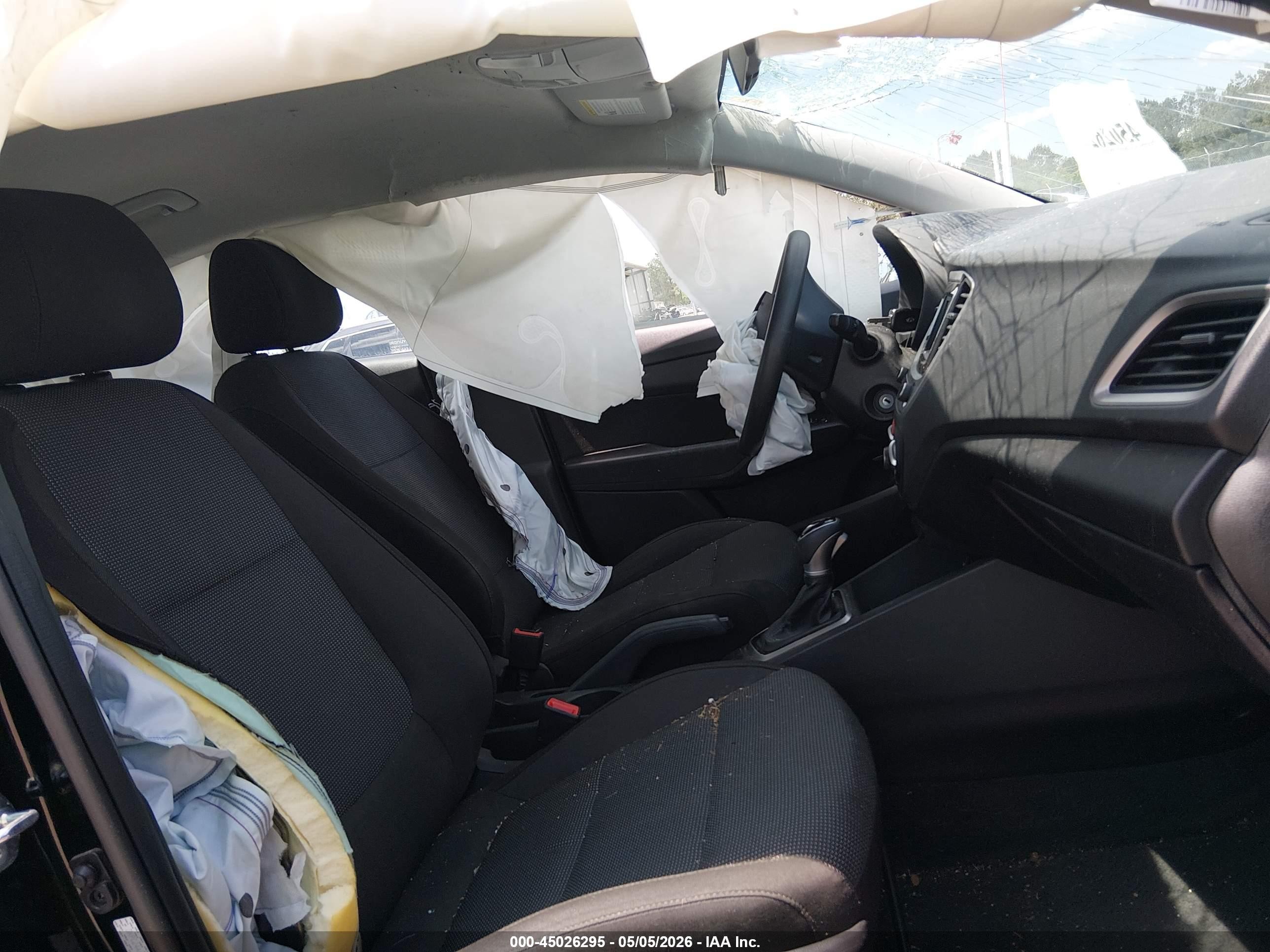 2022 Hyundai Accent Se Black vin: 3KPC24A67NE182134