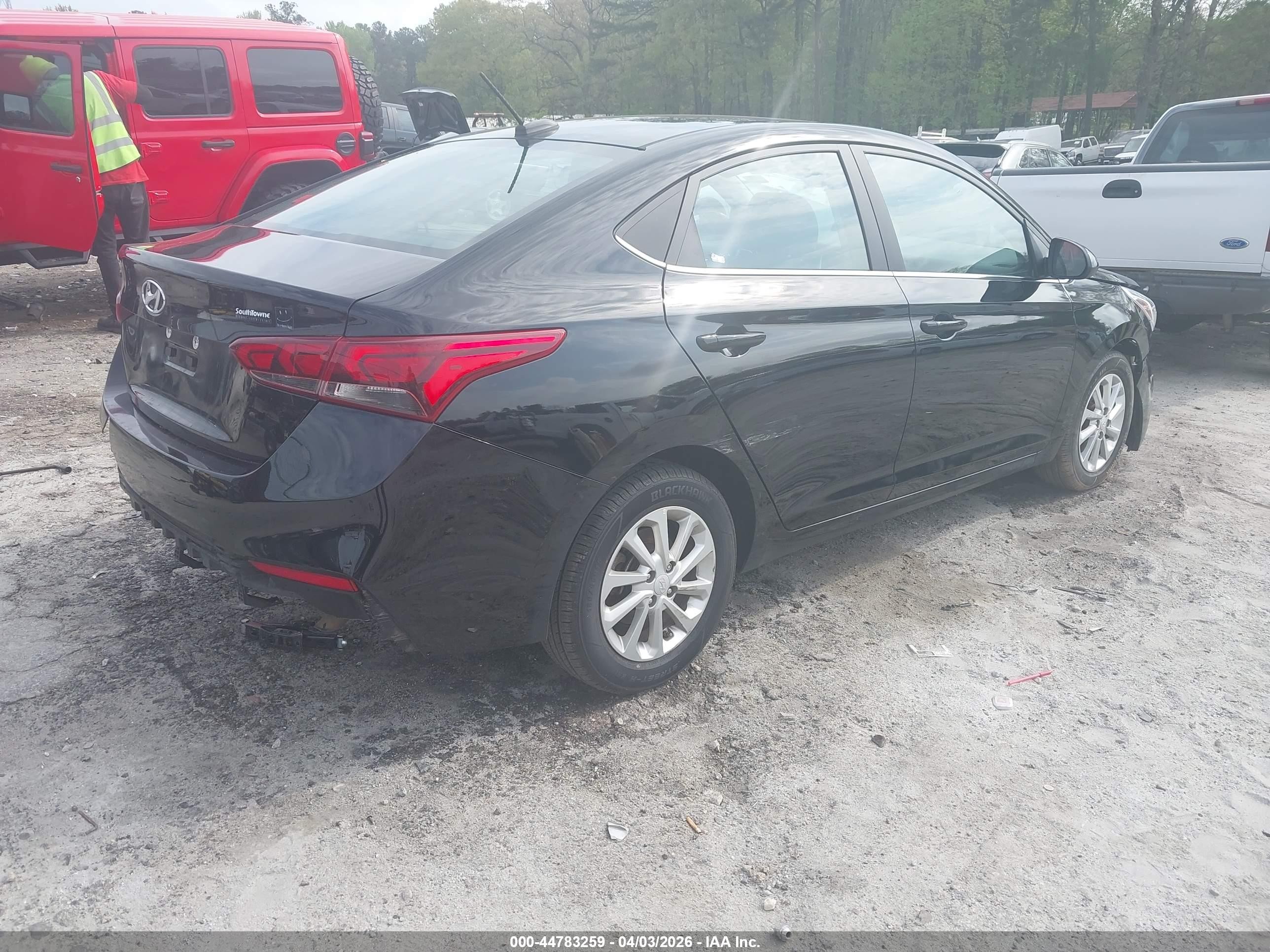 2022 Hyundai Accent Sel Black vin: 3KPC24A68NE177802