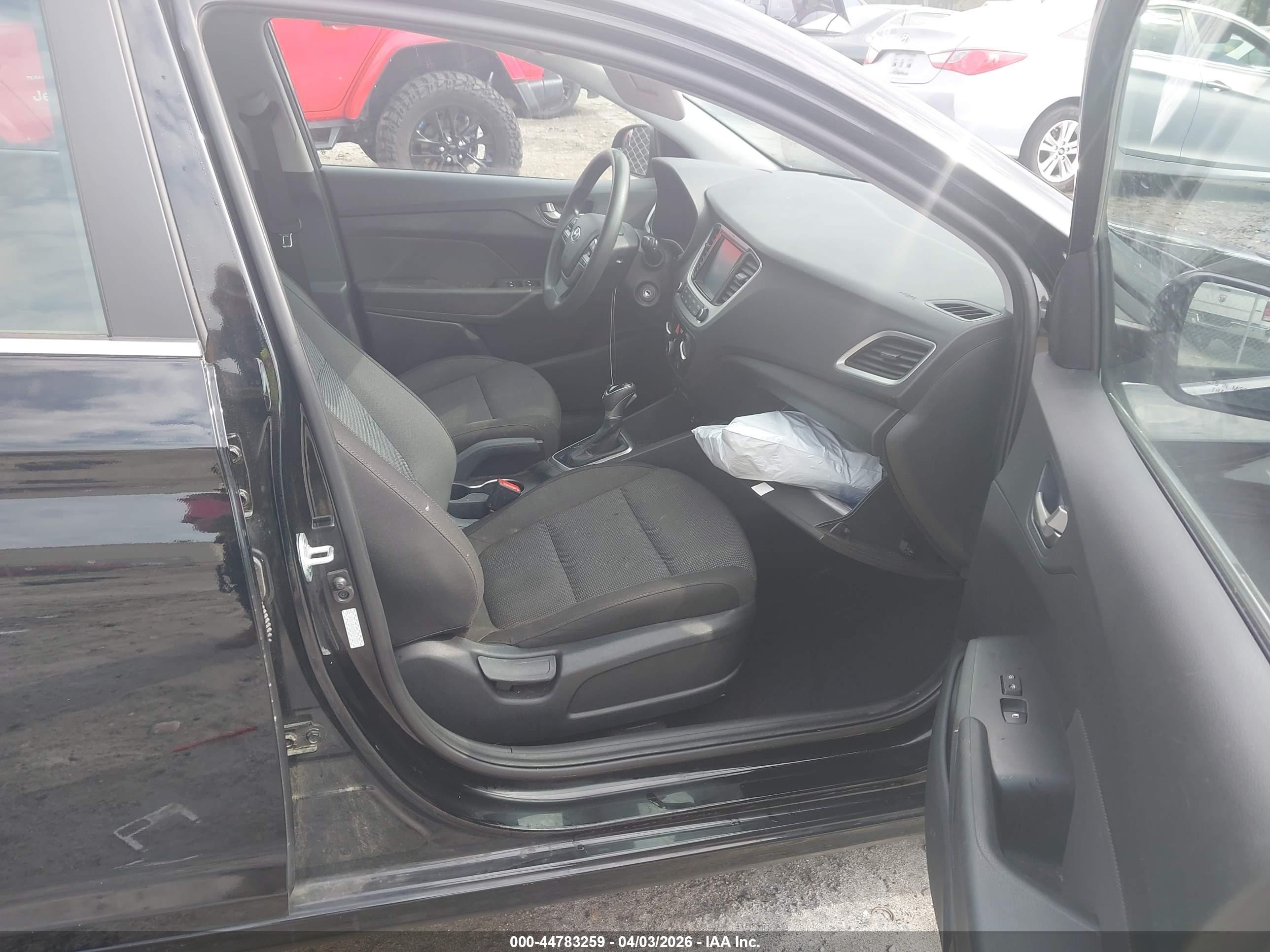 2022 Hyundai Accent Sel Black vin: 3KPC24A68NE177802
