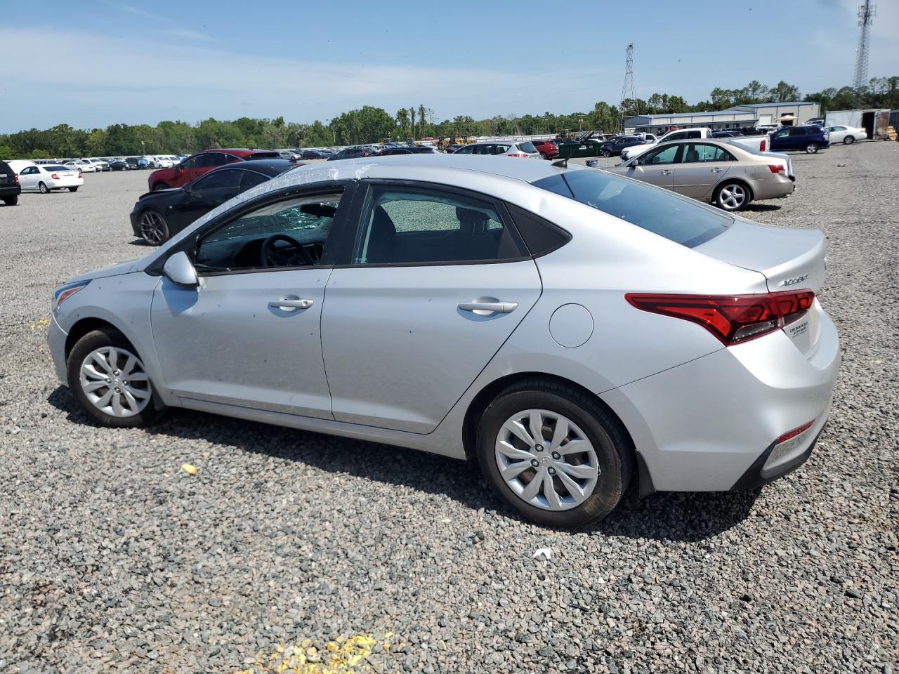 2022 Hyundai Accent Se Серебряный vin: 3KPC24A69NE166470