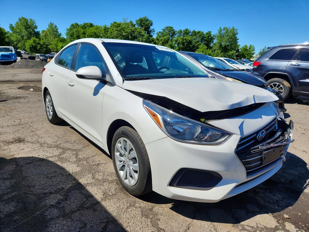 2022 Hyundai Accent Se Белый vin: 3KPC24A69NE183723