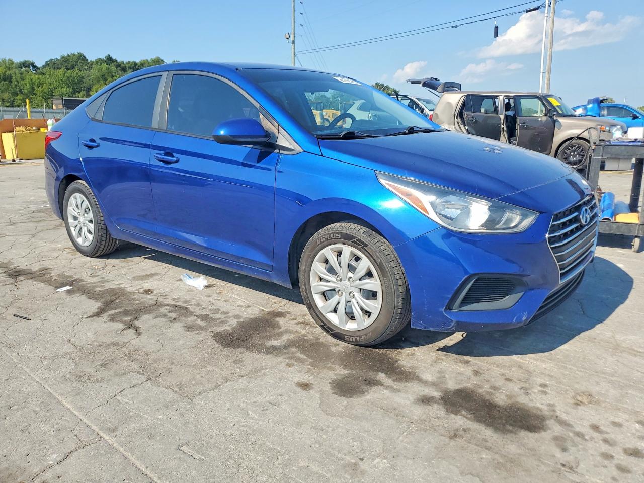 2020 Hyundai Accent Se Blue vin: 3KPC24A6XLE110387
