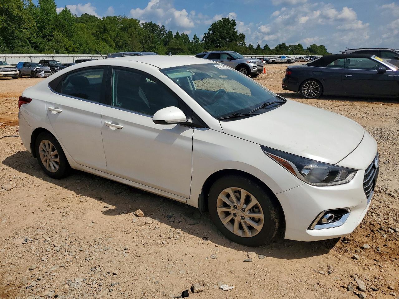 2021 Hyundai Accent Sel White vin: 3KPC24A6XME141172