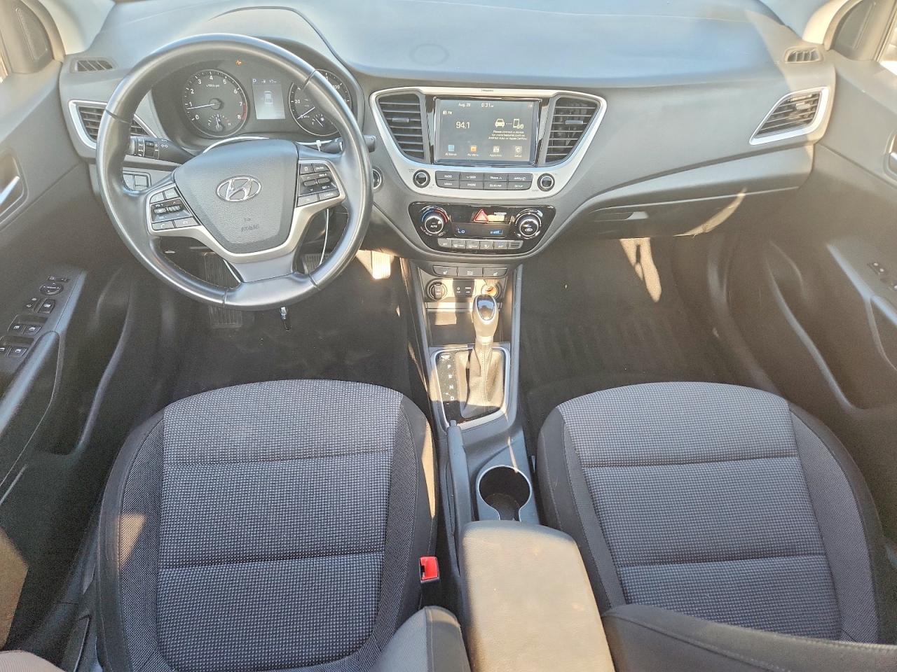 2021 Hyundai Accent Limited Silver vin: 3KPC34A63ME128681