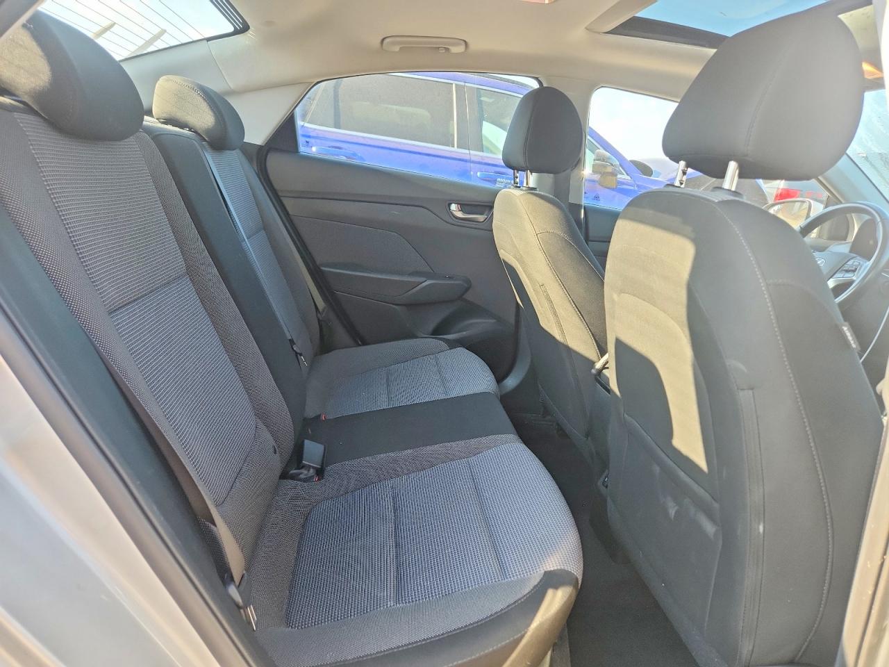 2021 Hyundai Accent Limited Silver vin: 3KPC34A63ME128681