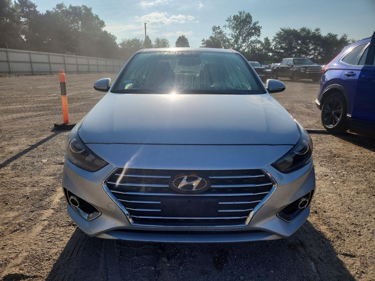 2021 Hyundai Accent Limited Silver vin: 3KPC34A63ME128681