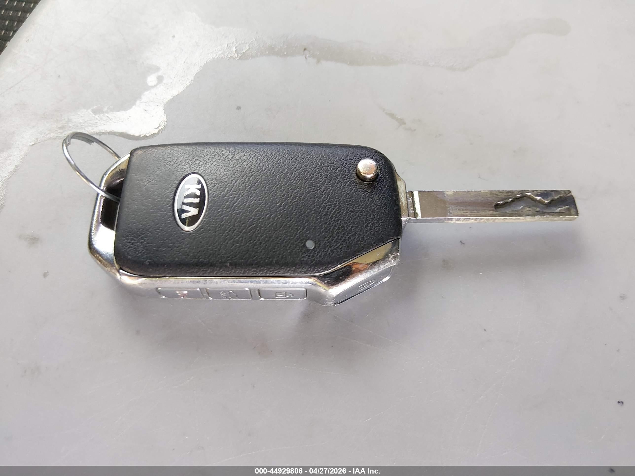 2019 Kia Forte Lxs Серый vin: 3KPF24AD0KE069469
