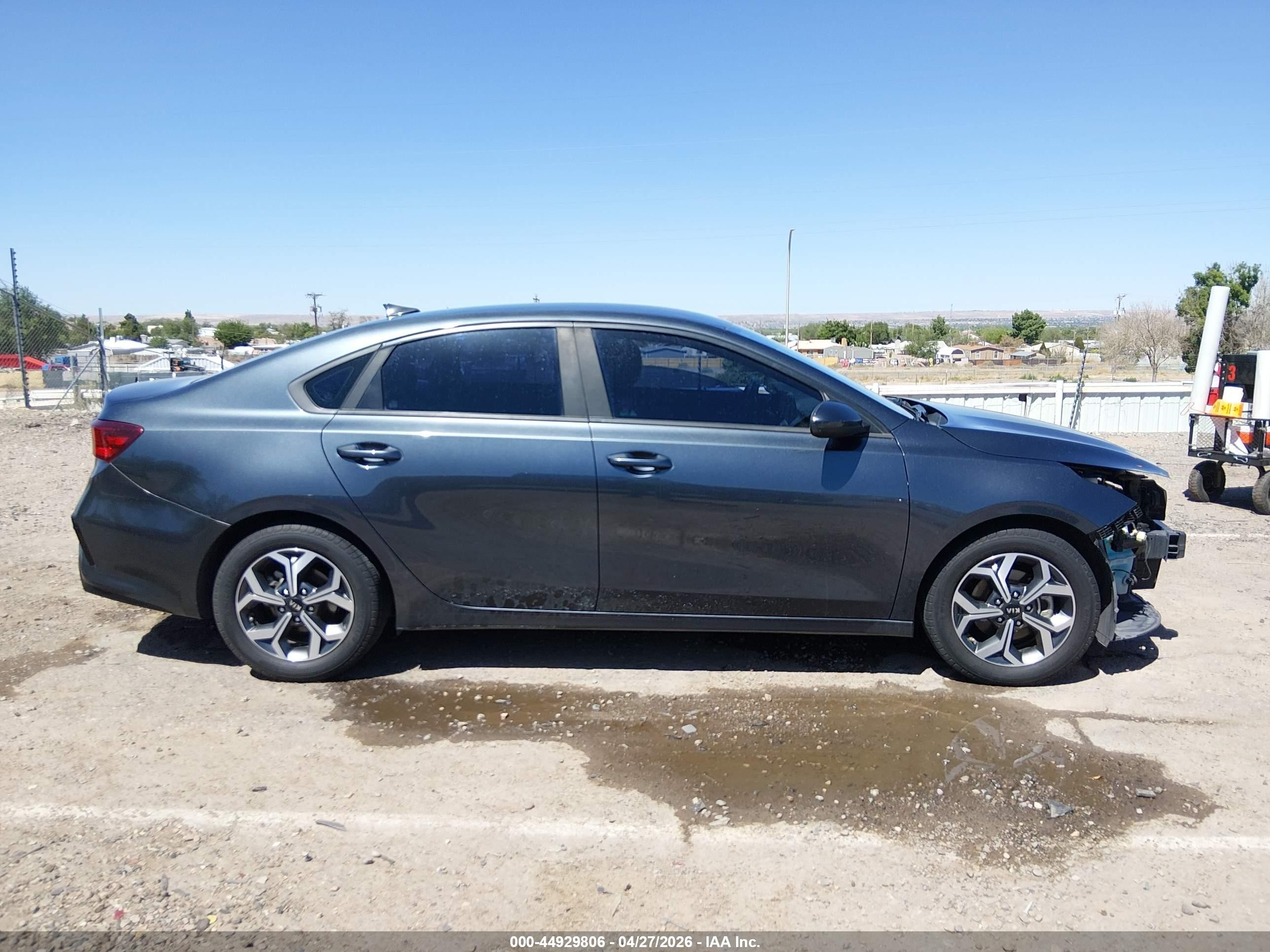 2019 Kia Forte Lxs Серый vin: 3KPF24AD0KE069469
