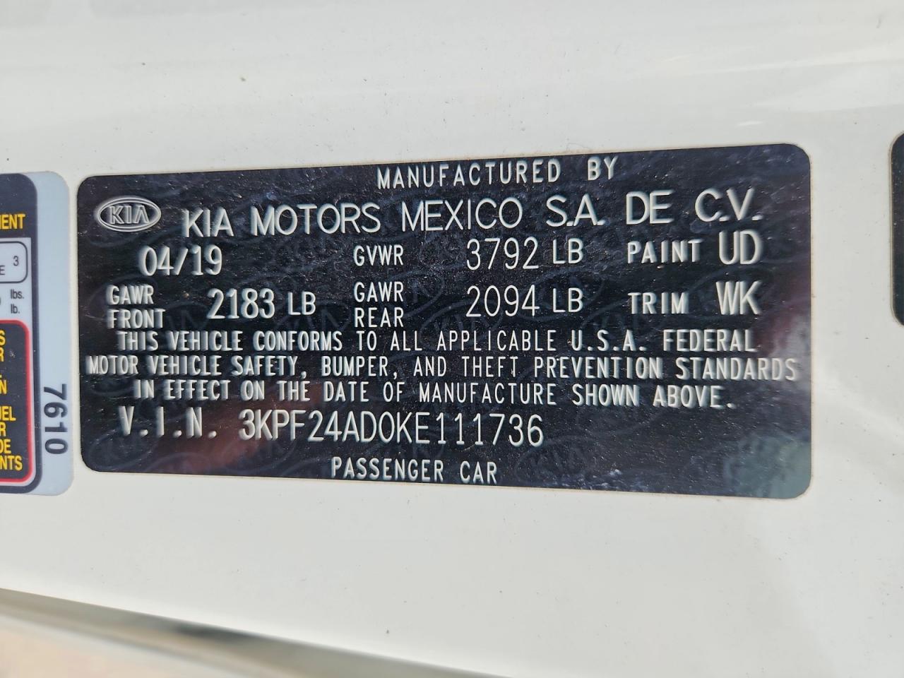 2019 Kia Forte Lxs White vin: 3KPF24AD0KE111736