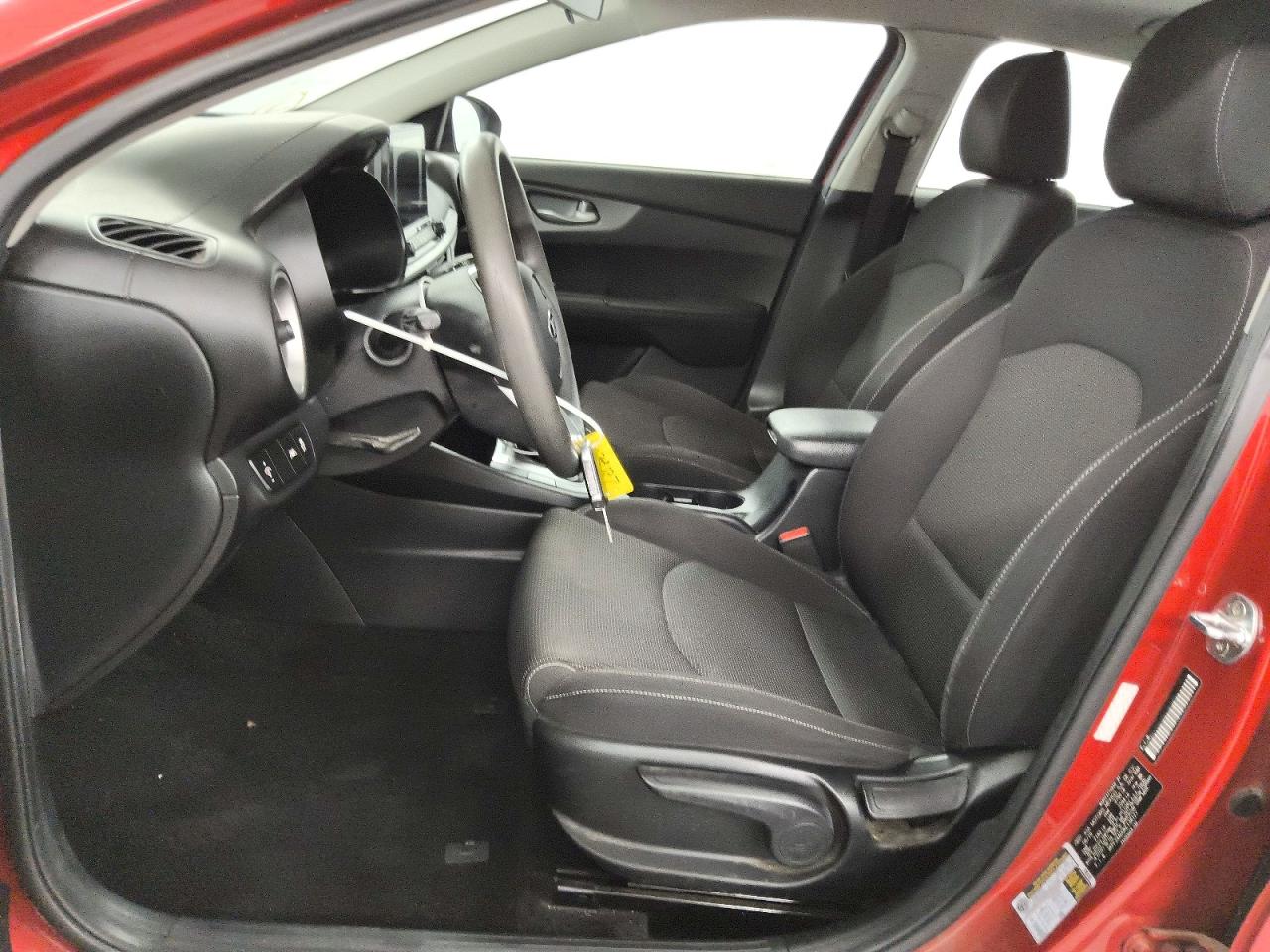 2019 Kia Forte Lxs Red vin: 3KPF24AD0KE138127