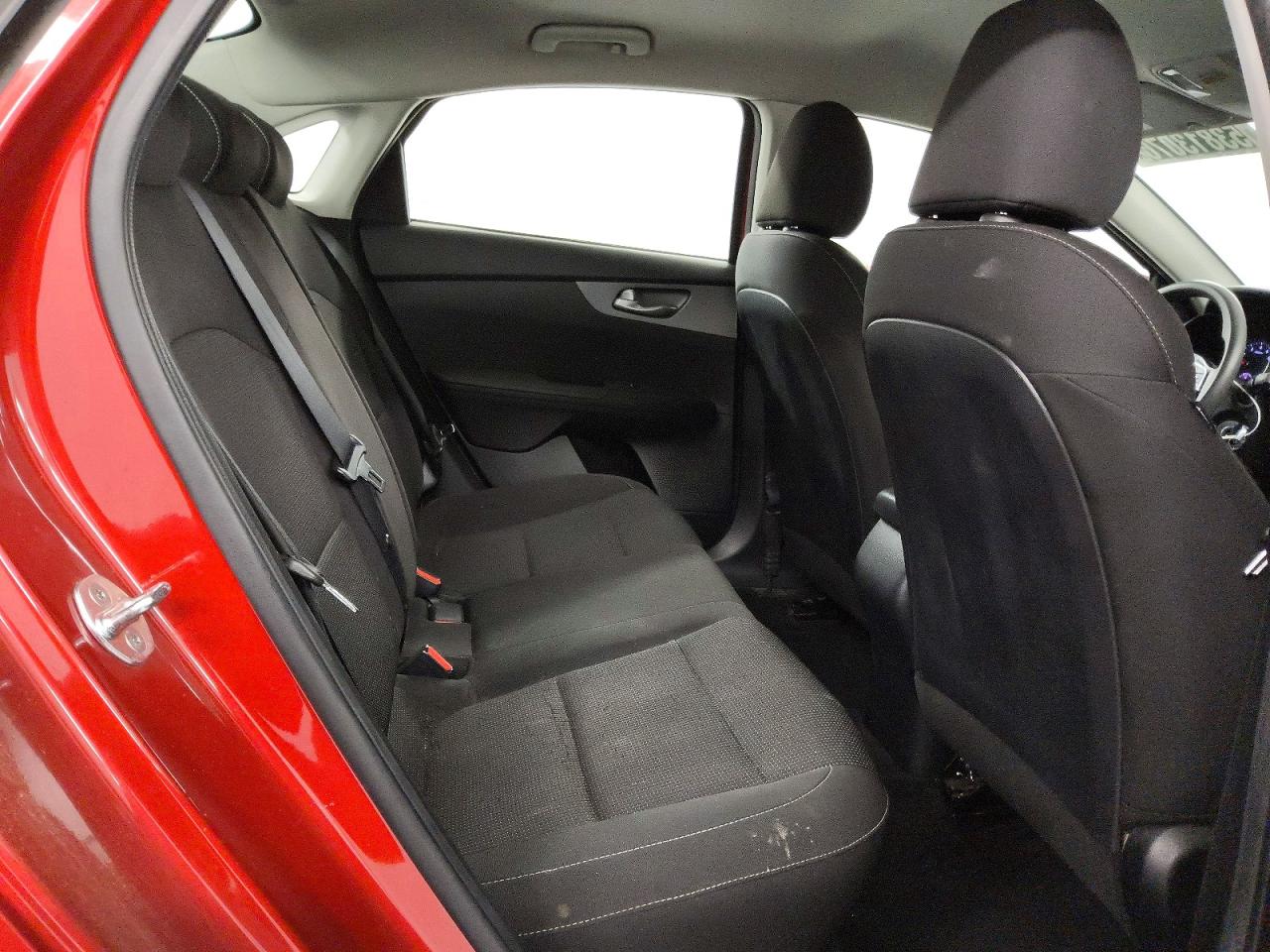 2019 Kia Forte Lxs Red vin: 3KPF24AD0KE138127
