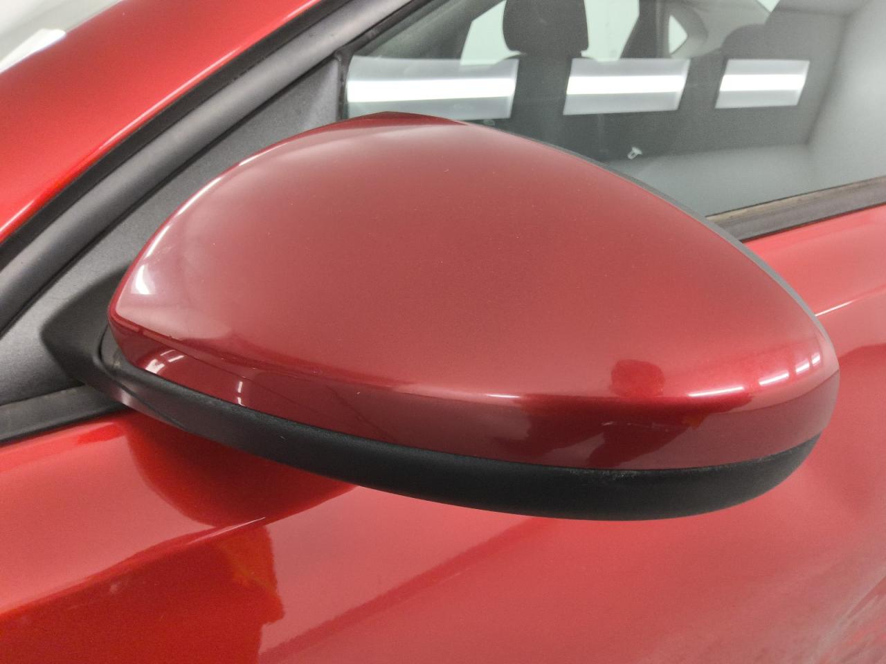 2019 Kia Forte Lxs Red vin: 3KPF24AD0KE138127 Damage: Lf Mirror Cover, Heavy Scratch, 2 To 3 Inches