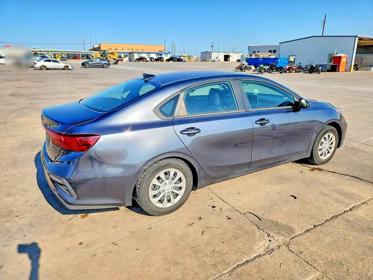 2020 Kia Forte Fe Gray vin: 3KPF24AD0LE165393
