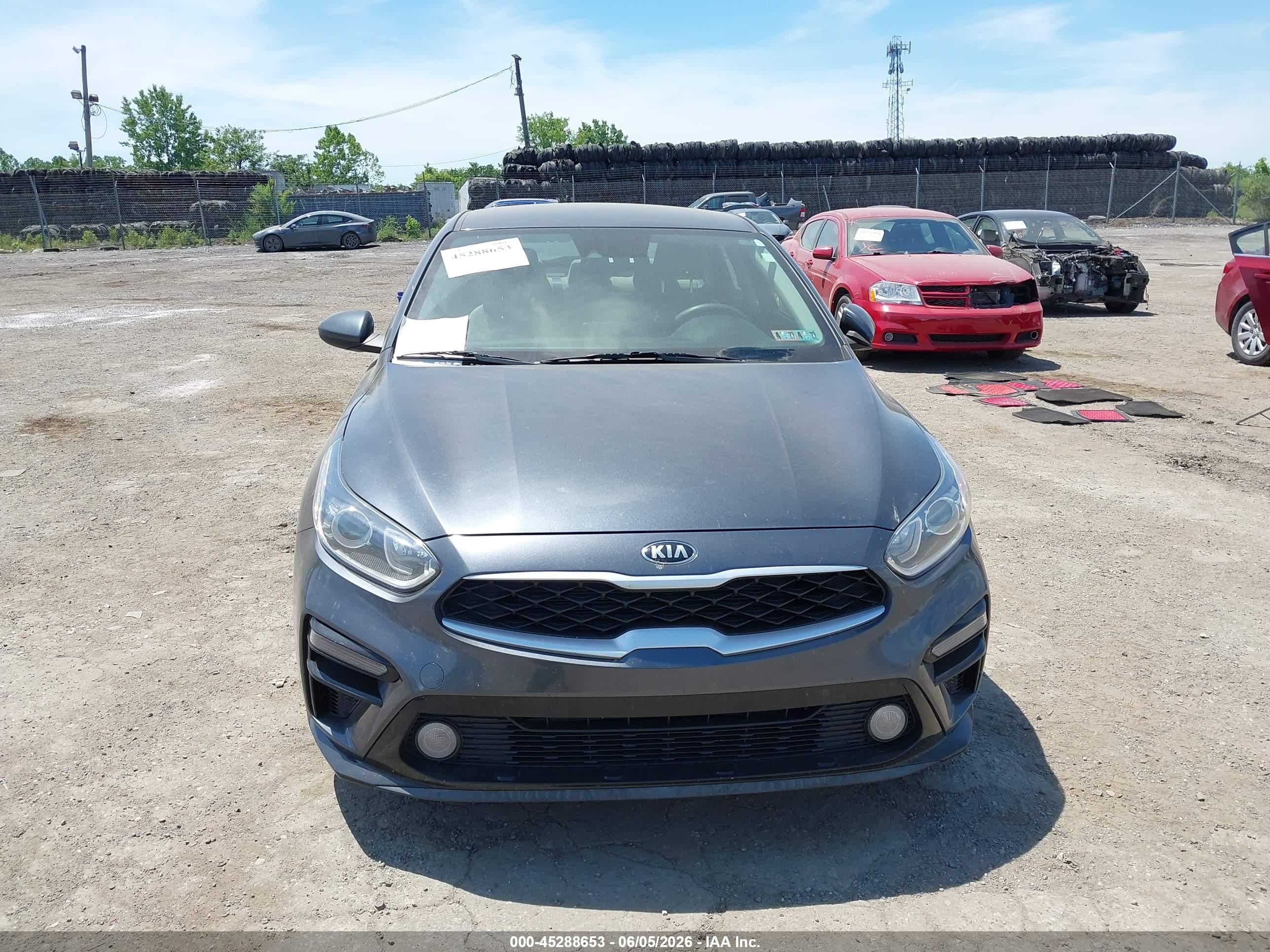 2020 Kia Forte Lxs Серый vin: 3KPF24AD0LE226225