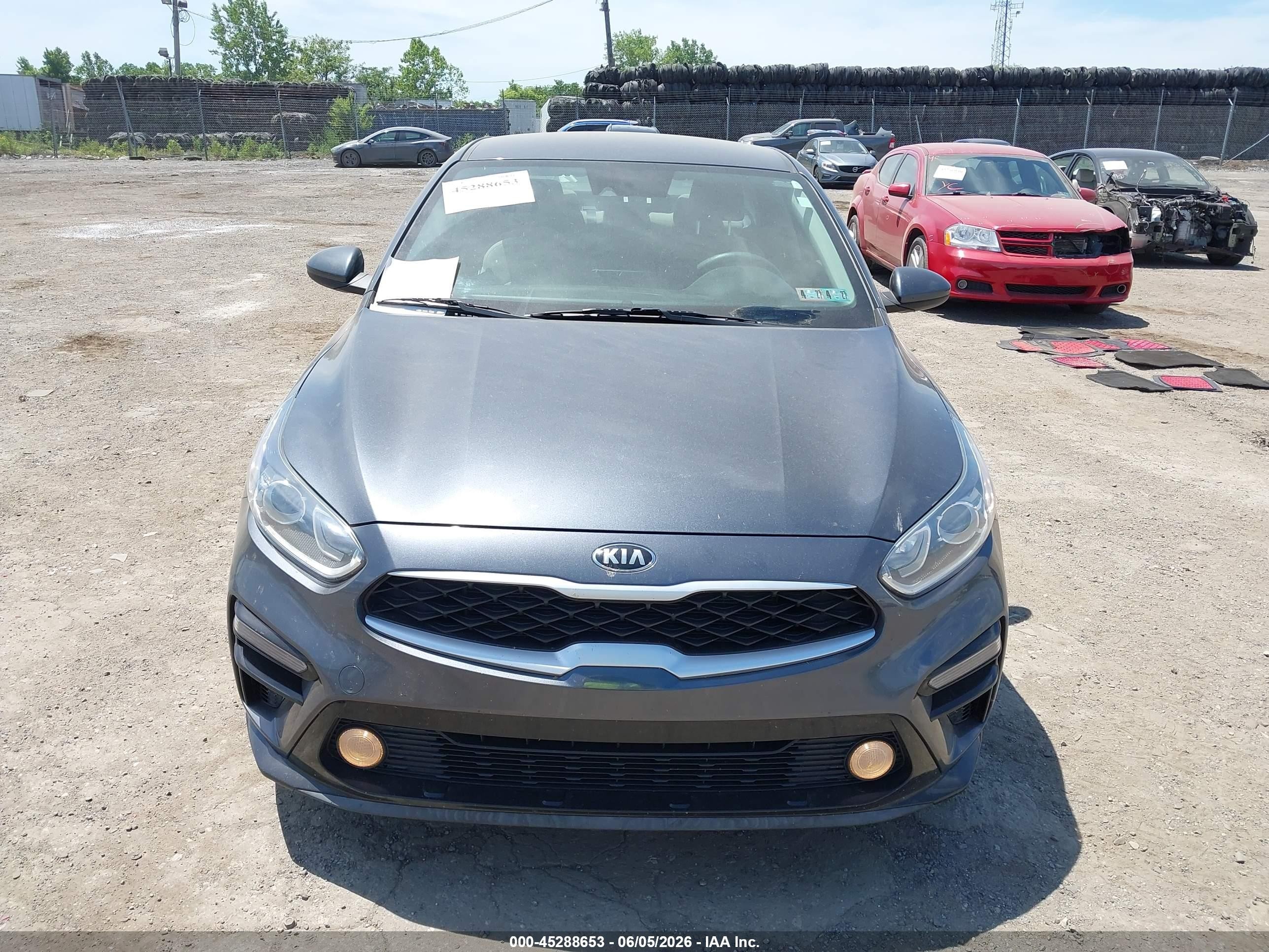 2020 Kia Forte Lxs Серый vin: 3KPF24AD0LE226225