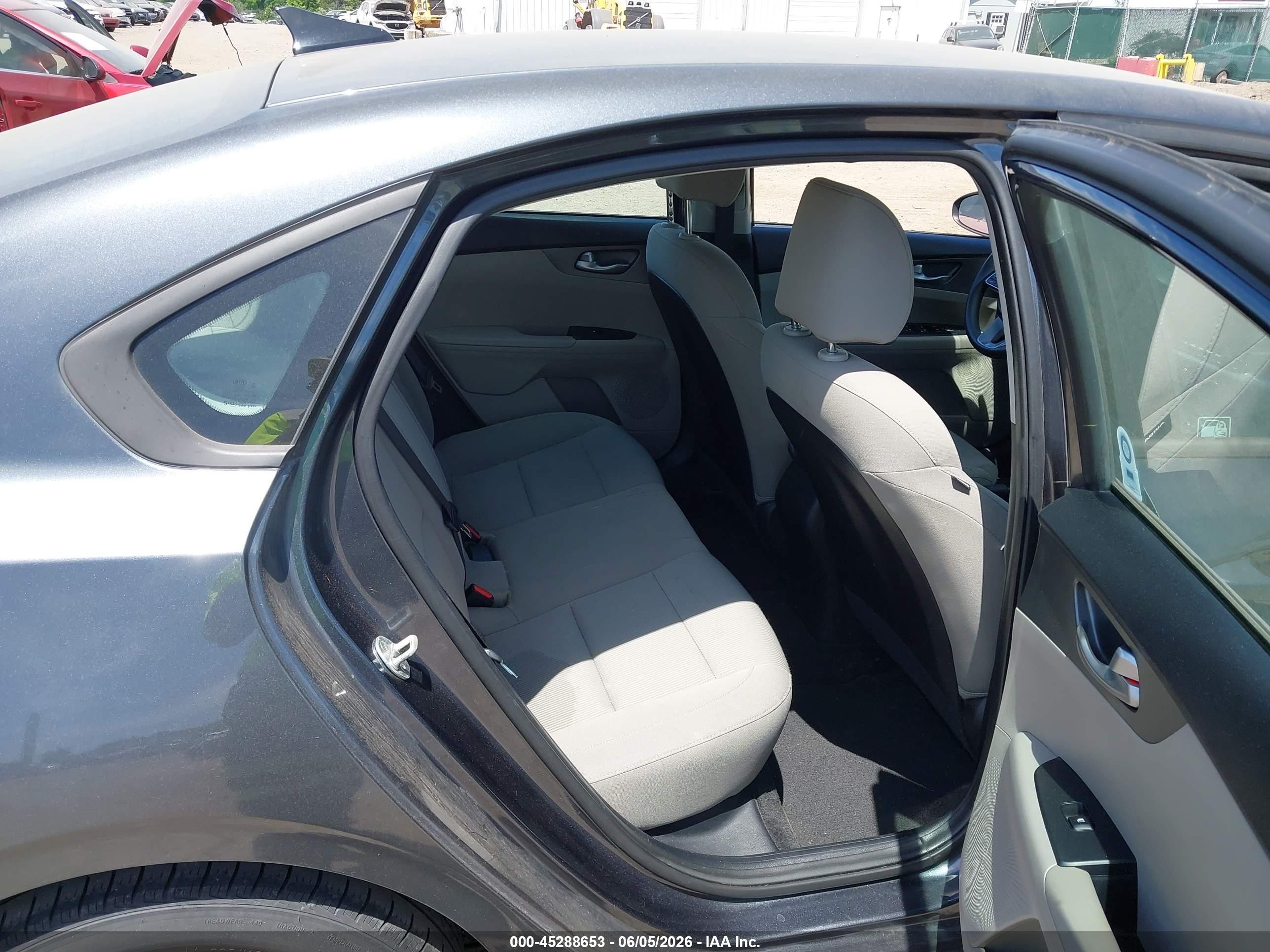 2020 Kia Forte Lxs Серый vin: 3KPF24AD0LE226225