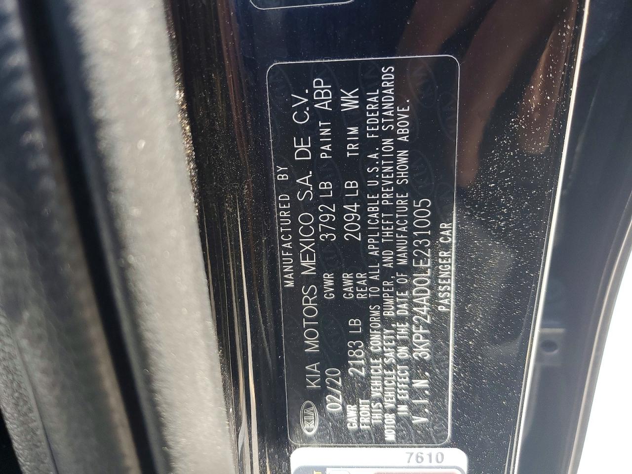 2020 Kia Forte Lxs Black vin: 3KPF24AD0LE231005
