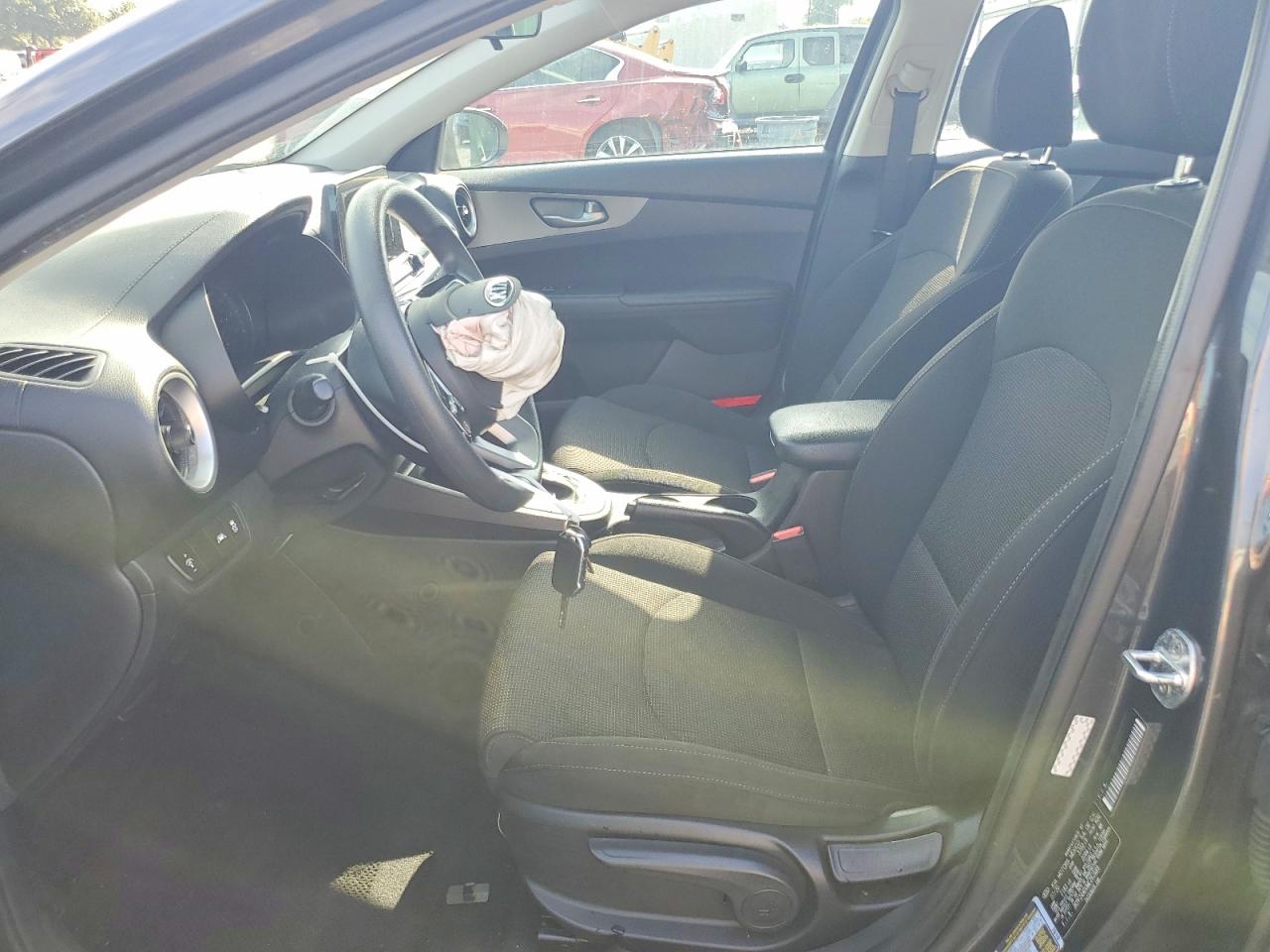 2021 Kia Forte Lxs Gray vin: 3KPF24AD0ME262689
