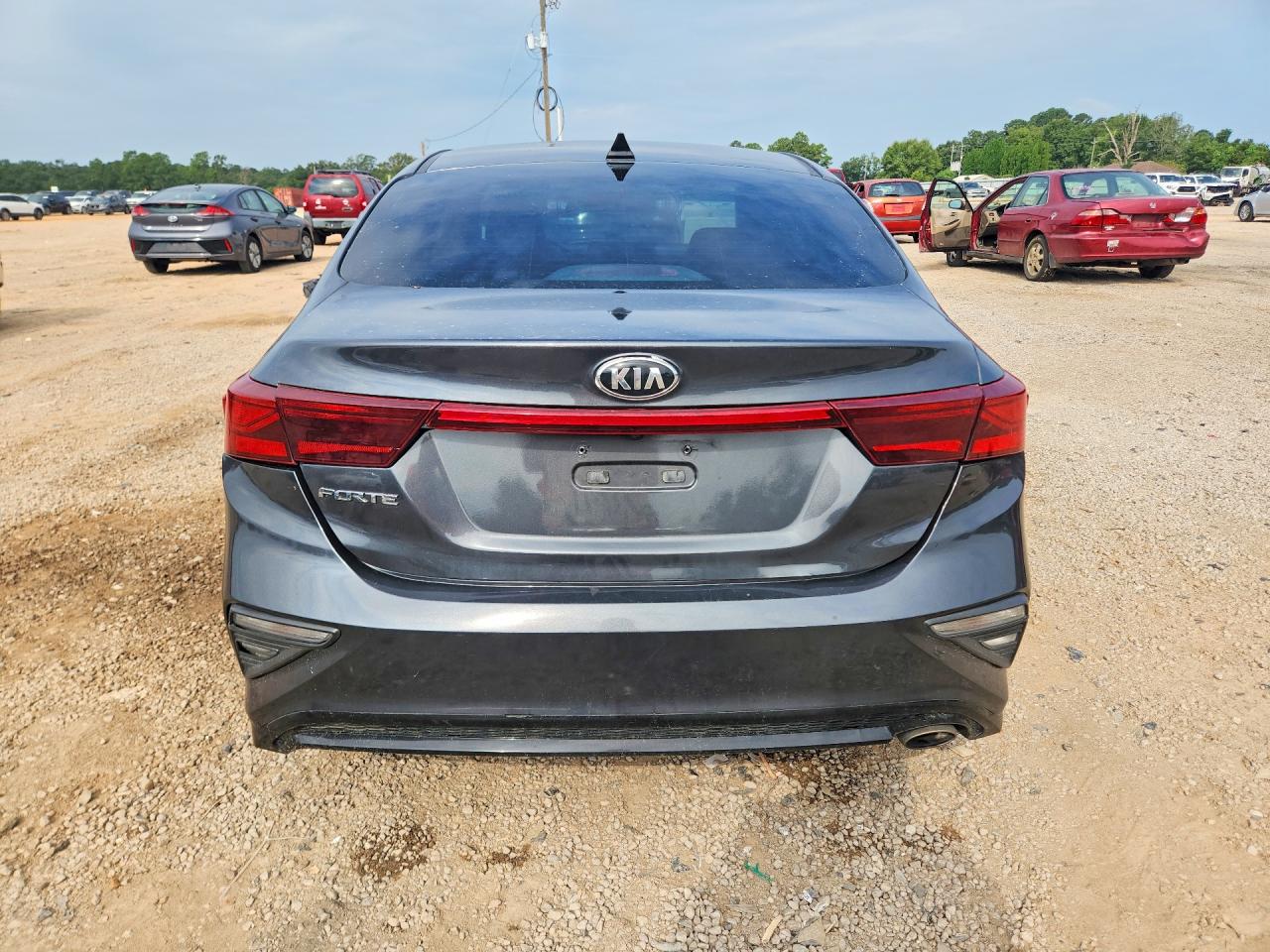 2021 Kia Forte Lxs Gray vin: 3KPF24AD0ME329307