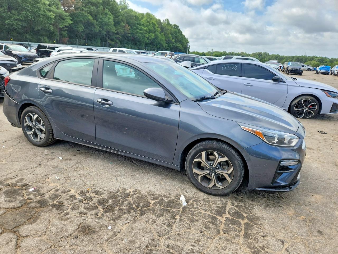 2021 Kia Forte Lxs Gray vin: 3KPF24AD0ME349430
