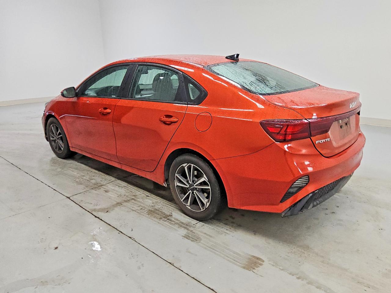 2022 Kia Forte Lxs Orange vin: 3KPF24AD0NE495585