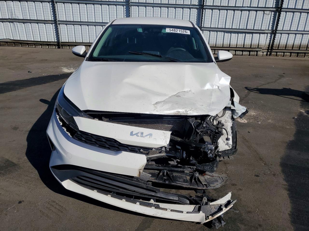 2024 Kia Forte Lxs White vin: 3KPF24AD0RE696392